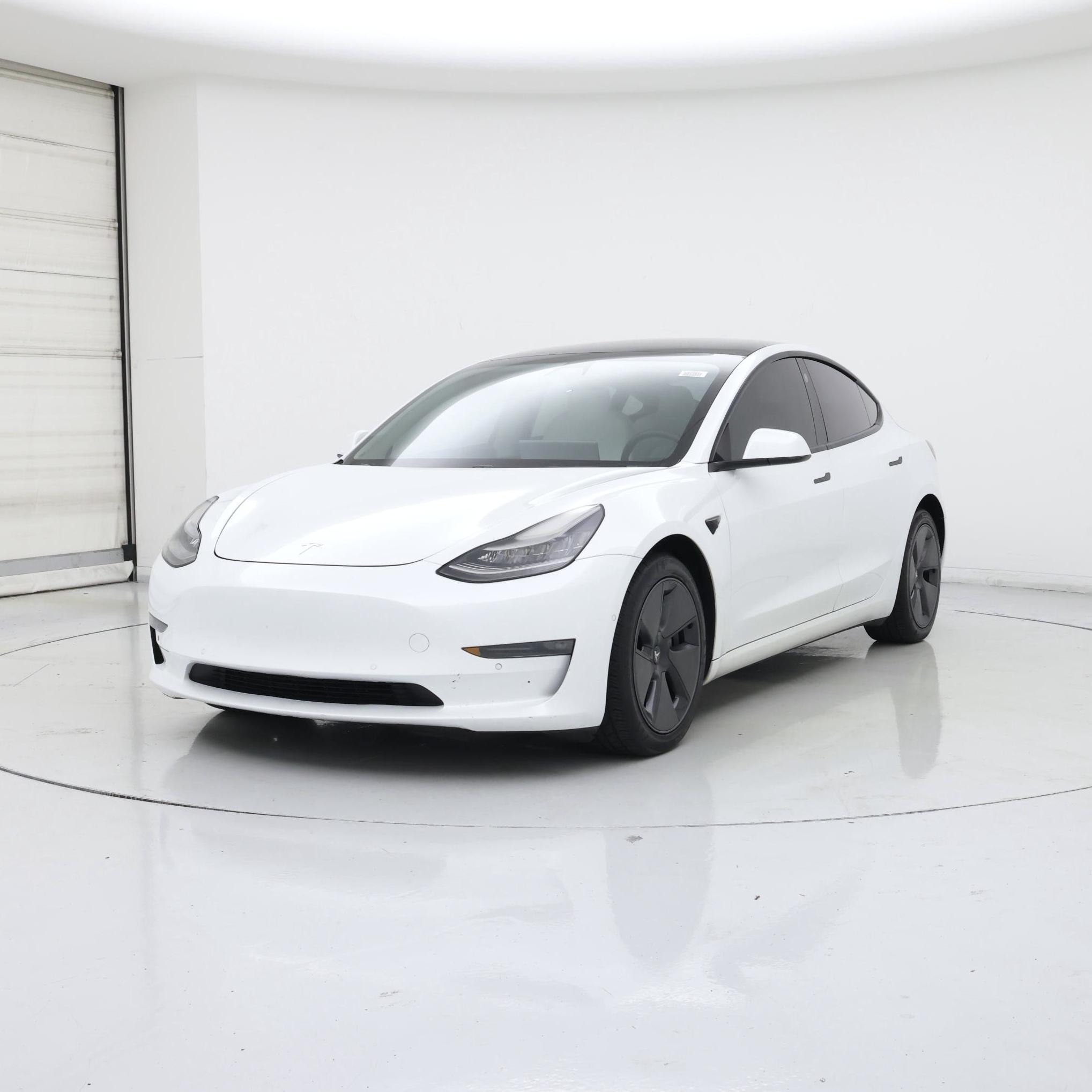 Thumbnail: 2021 Tesla Model 3 - 4