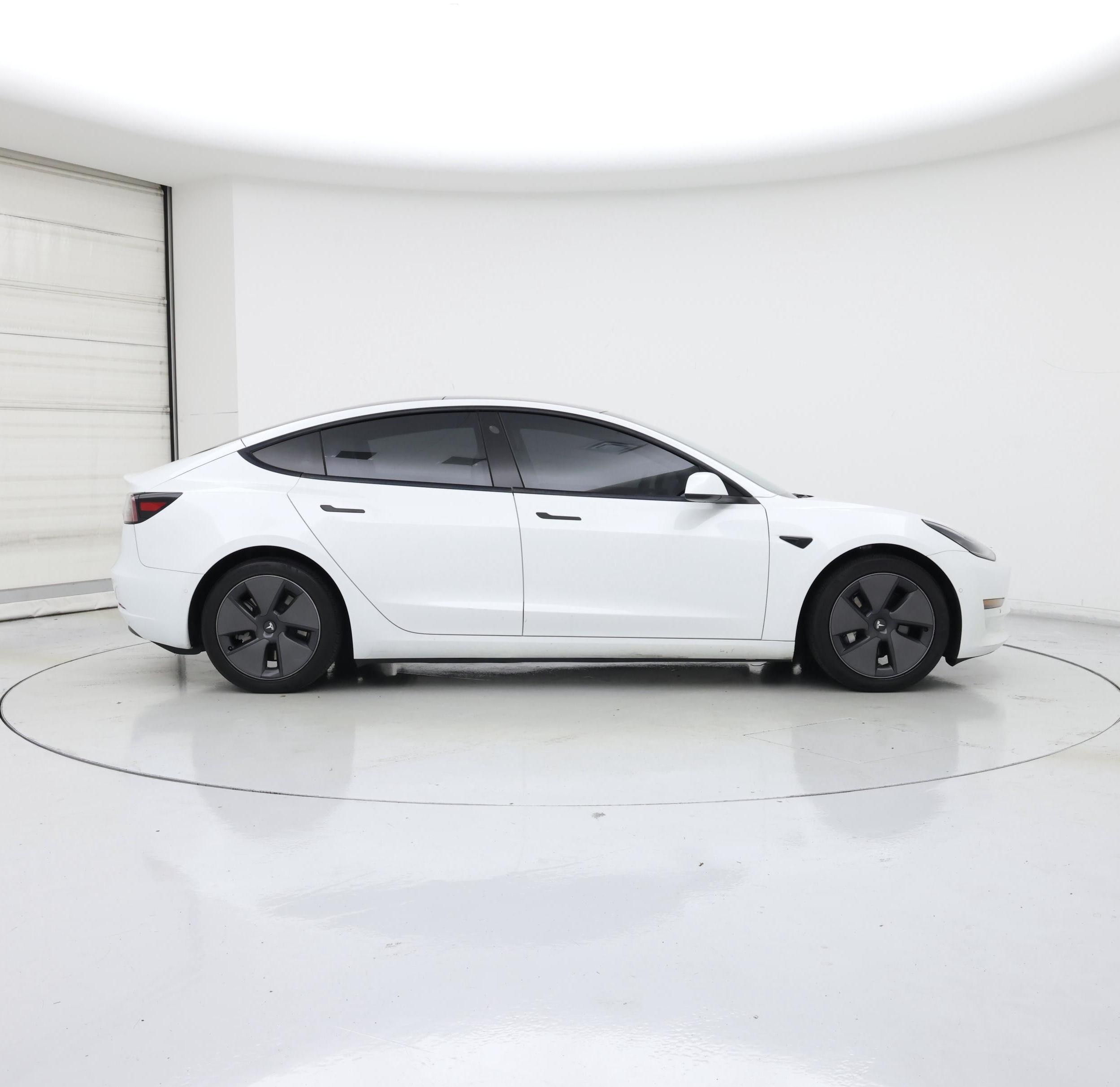 Thumbnail: 2021 Tesla Model 3 - 7