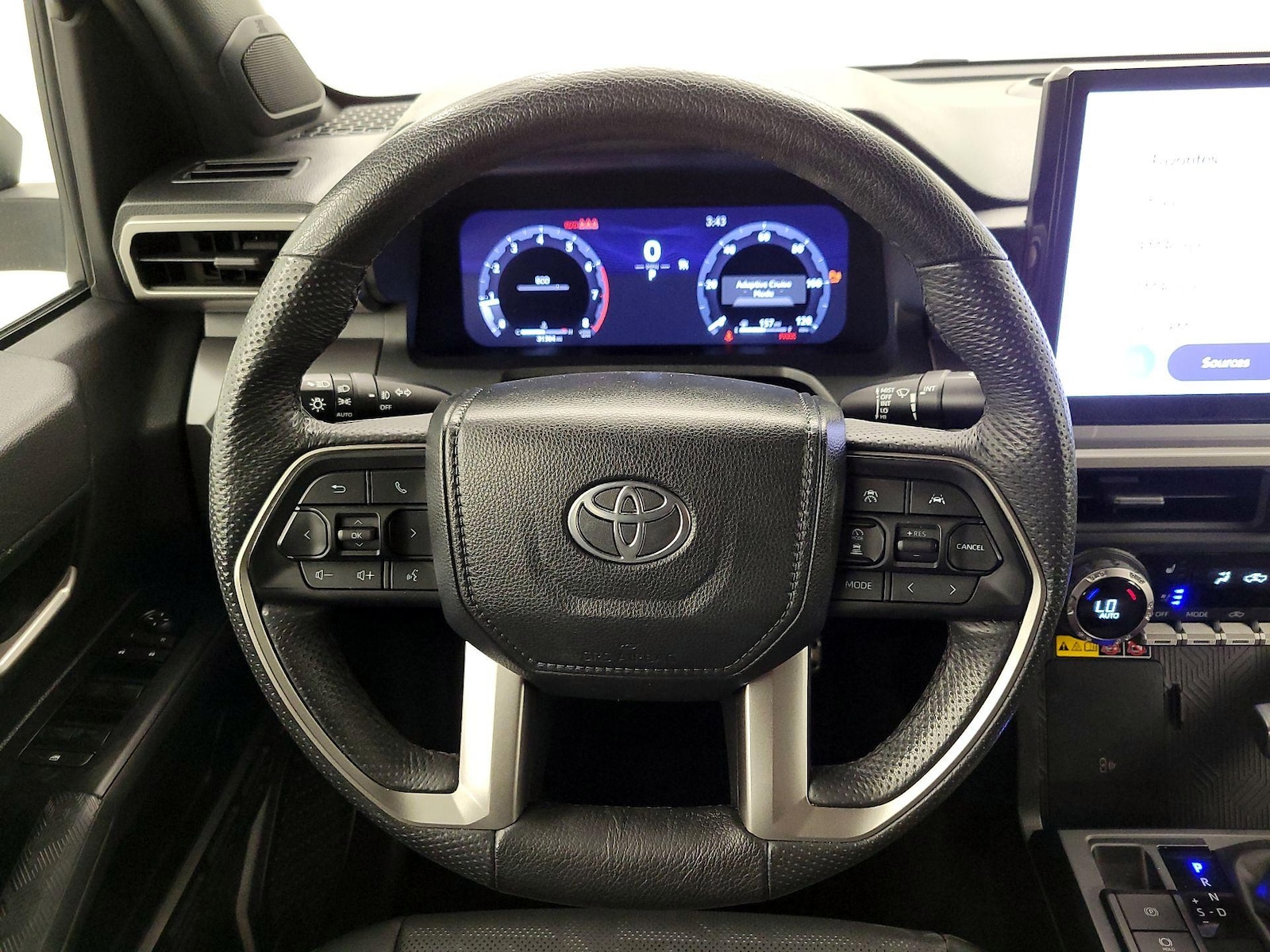 2024 Toyota Tacoma TRD Sport - Photo 11