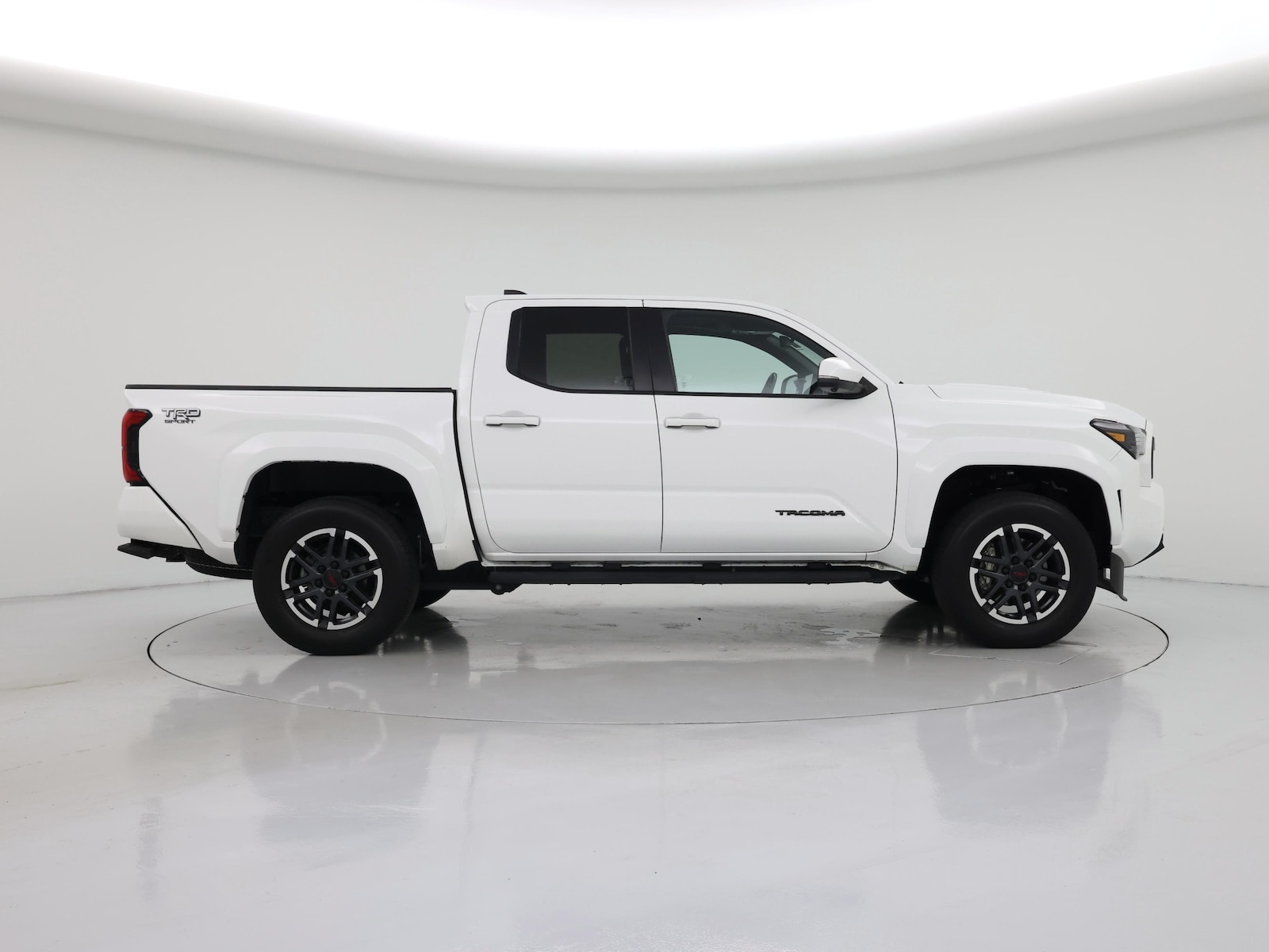 2024 Toyota Tacoma TRD Sport - Photo 8