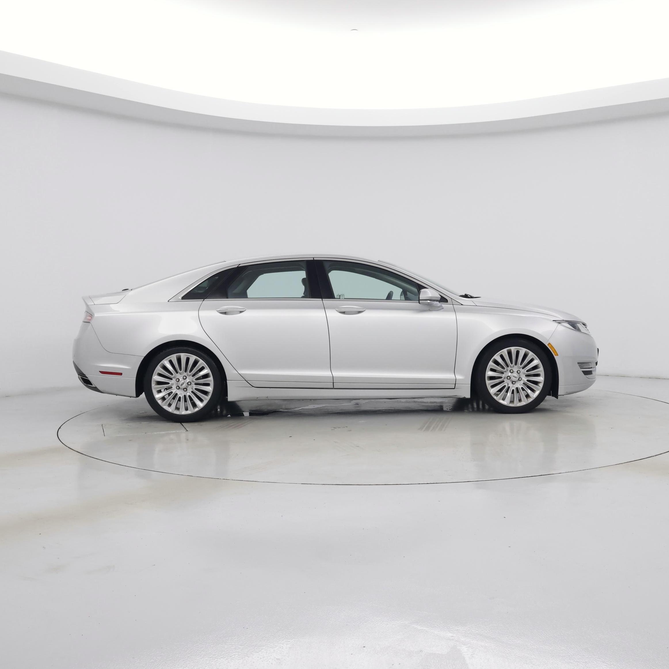 Thumbnail: 2016 Lincoln MKZ - 7