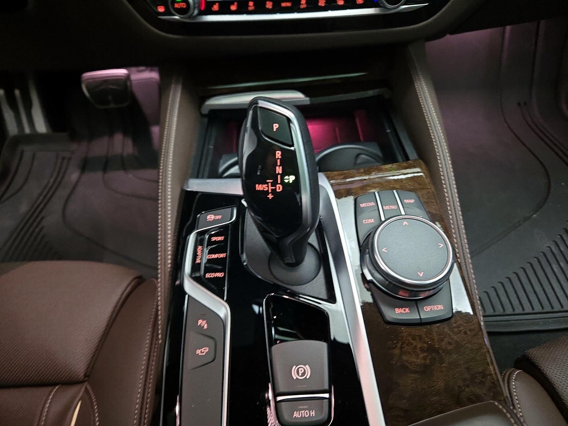Thumbnail: 2019 BMW 5 Series - 18