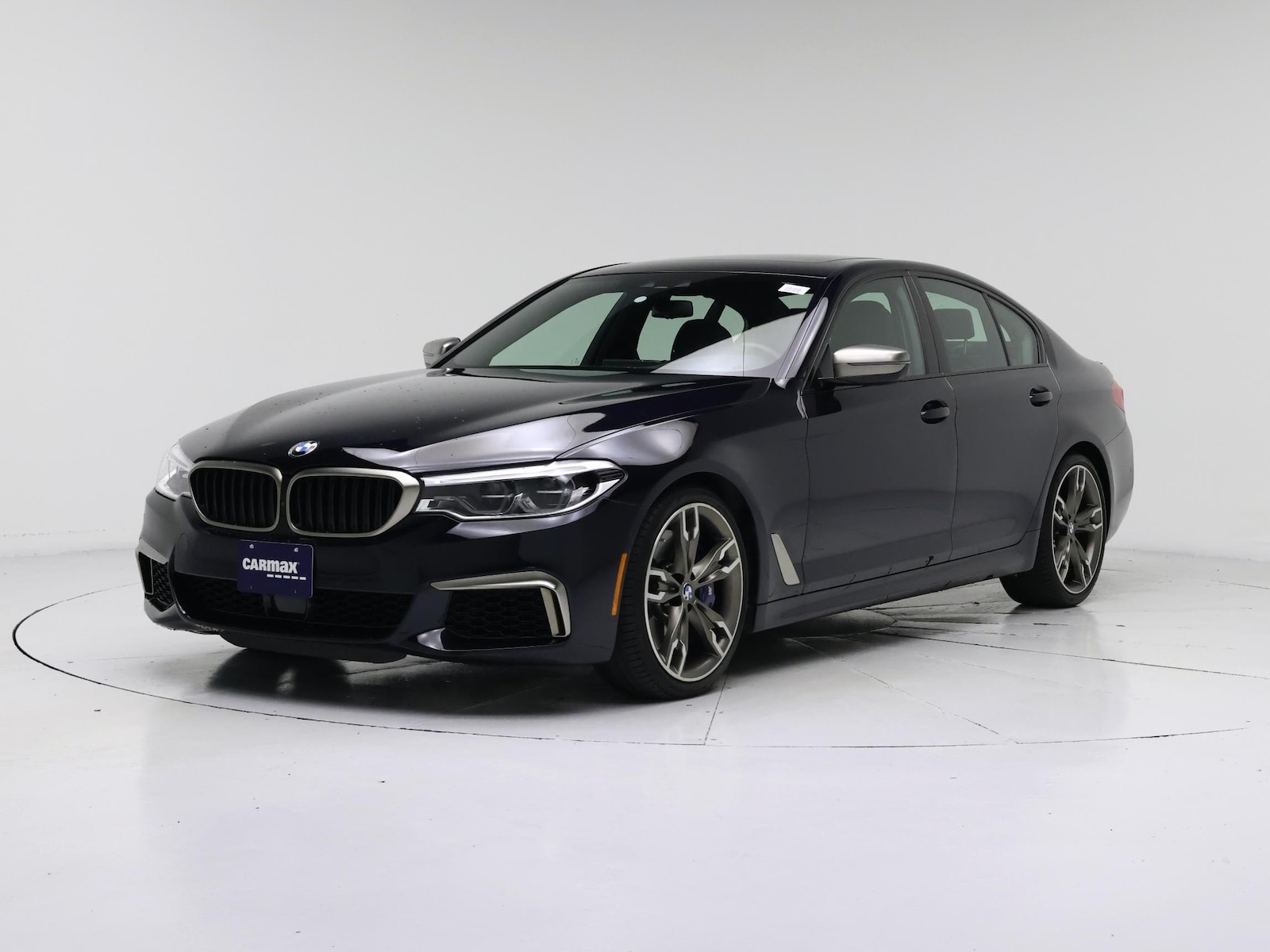 2019 BMW 5 Series M550i - Photo 5