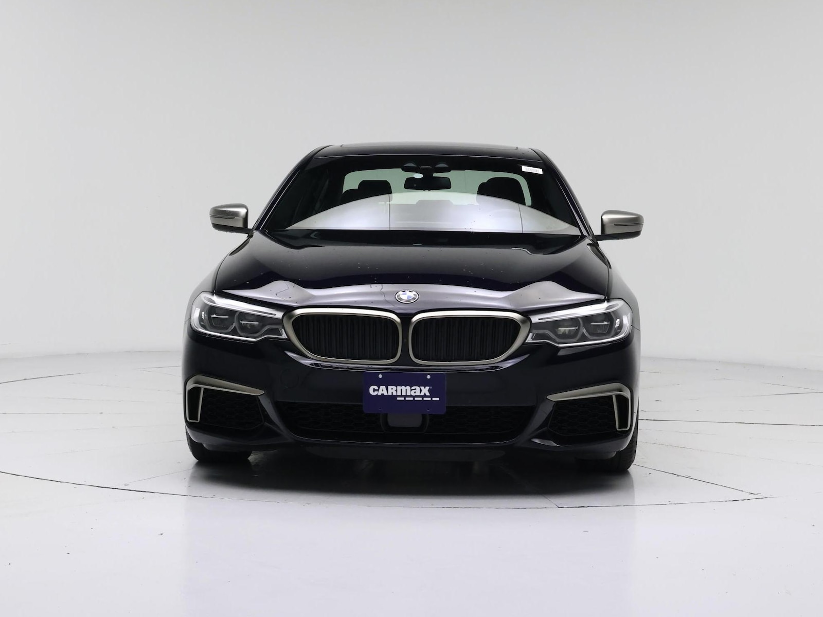 2019 BMW 5 Series M550i - Photo 6
