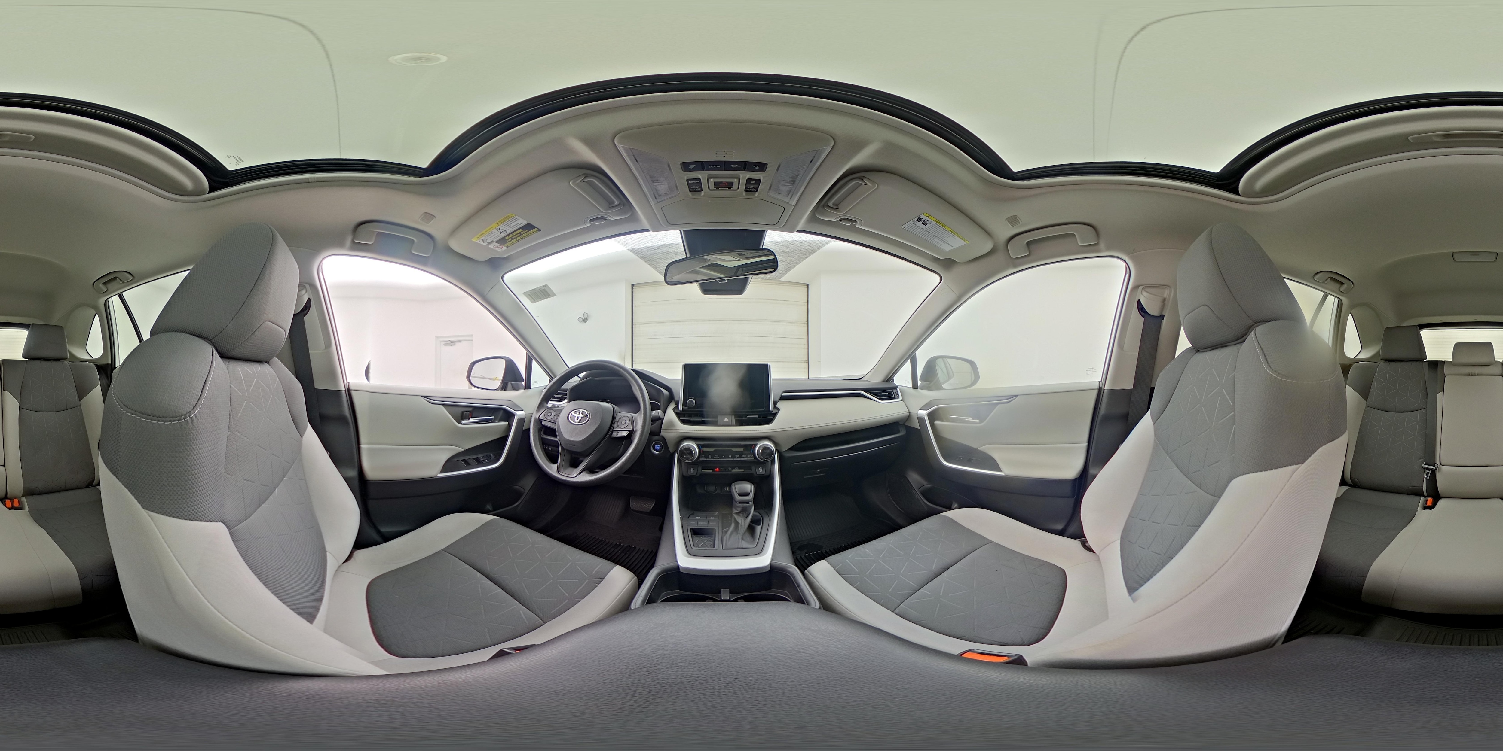 2023 Toyota RAV4 XLE - Photo 26