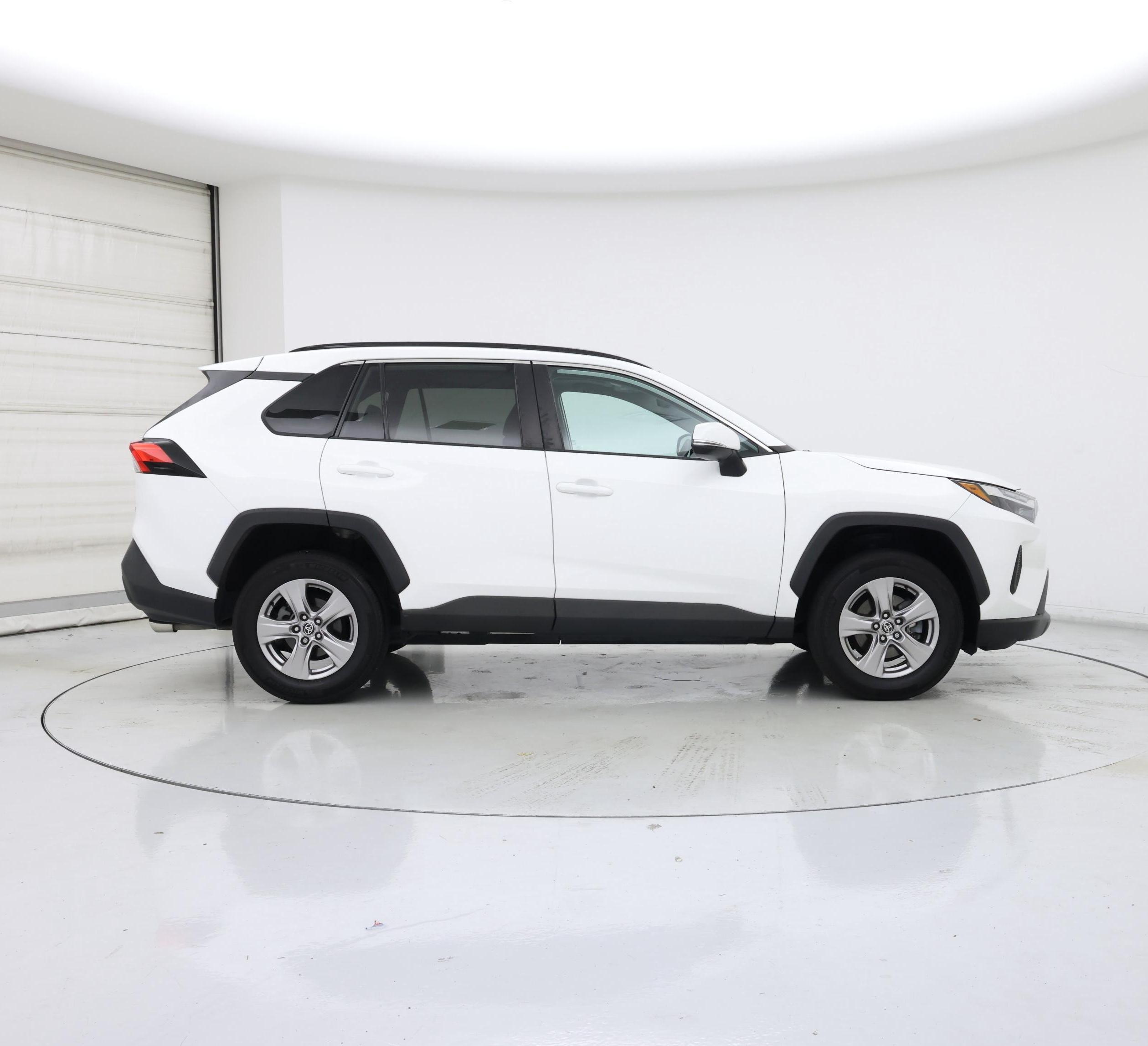 Thumbnail: 2023 Toyota RAV4 - 7