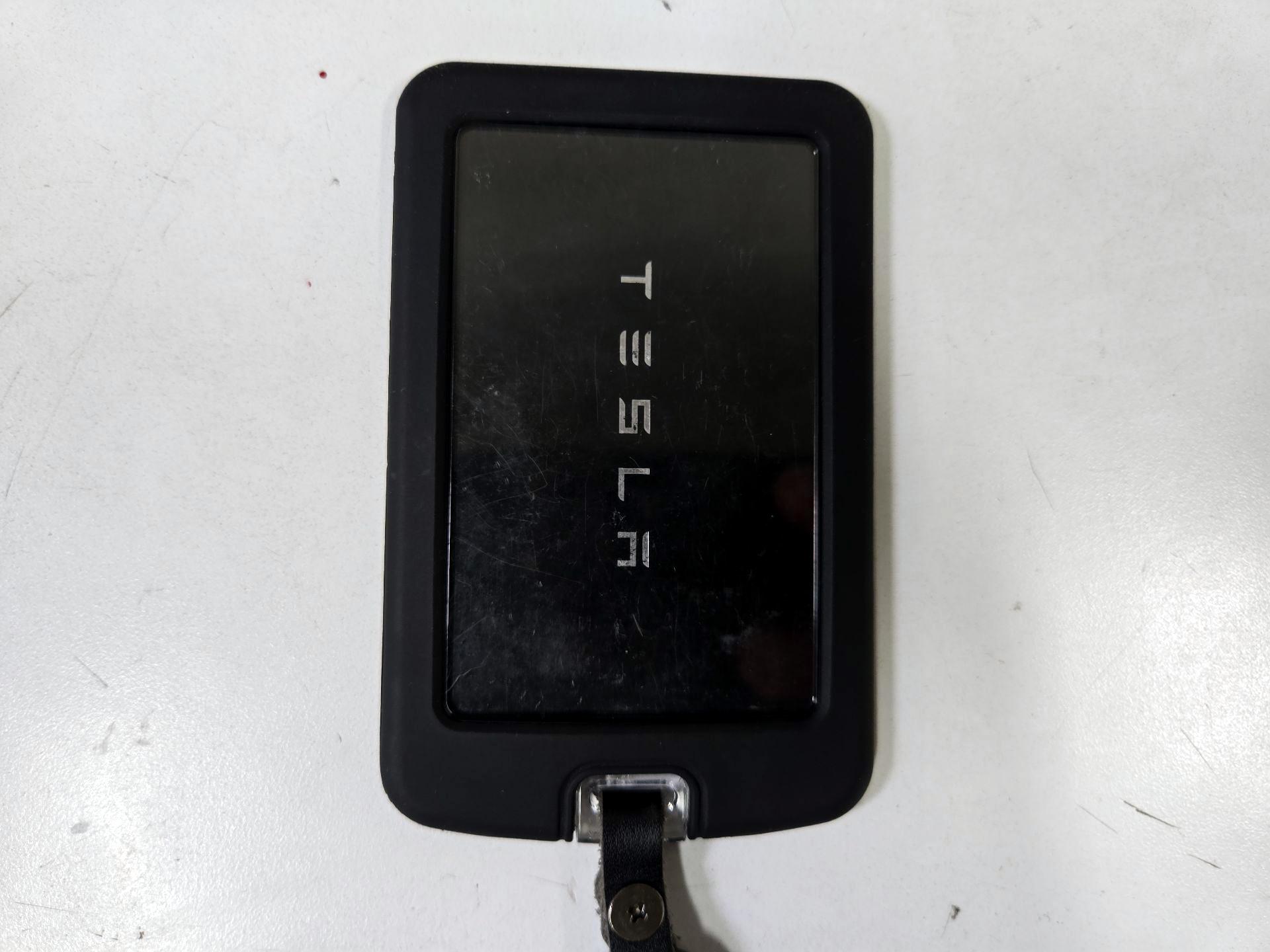 Thumbnail: 2022 Tesla Model Y - 20