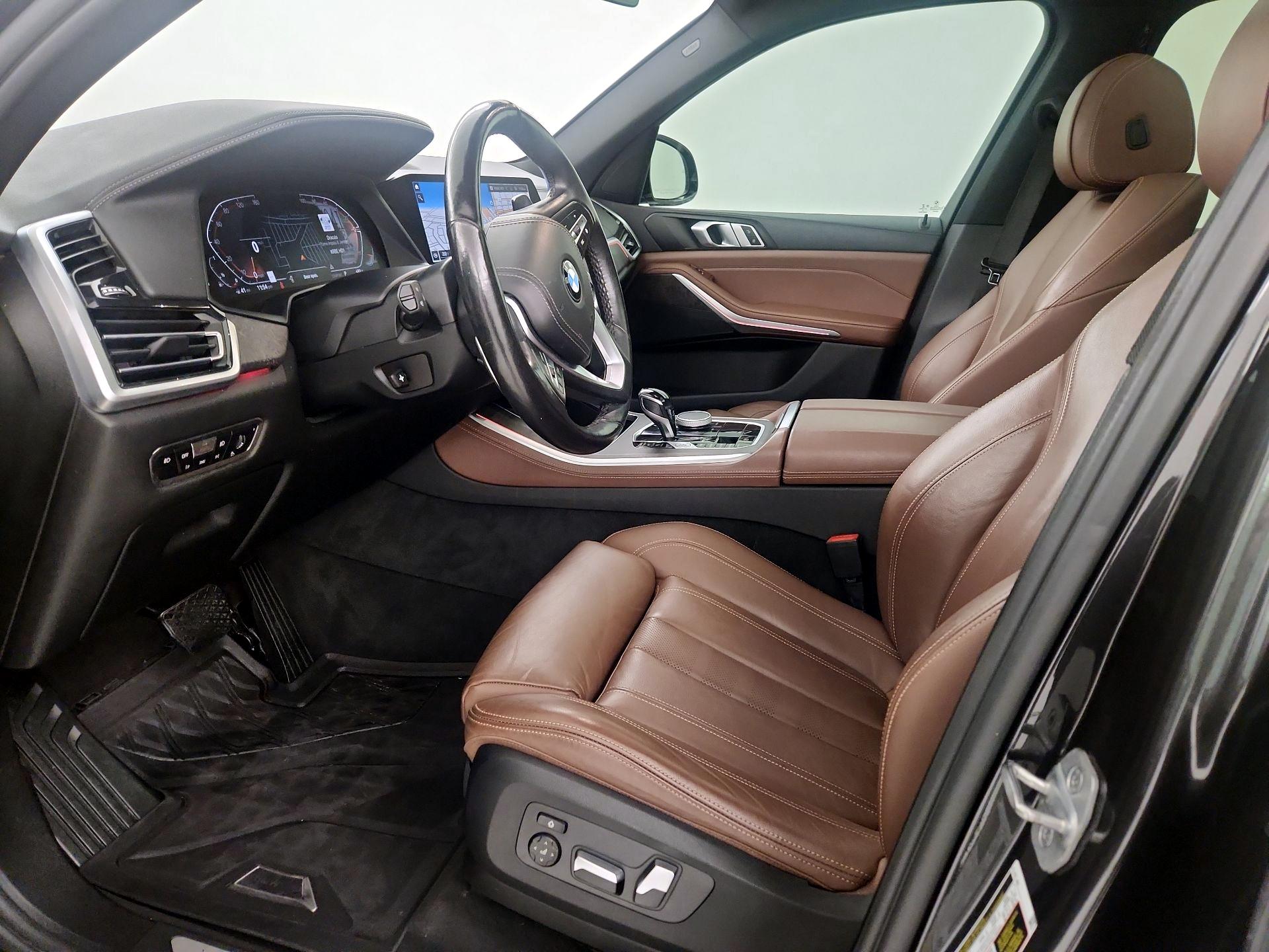 Thumbnail: 2021 BMW X5 - 11