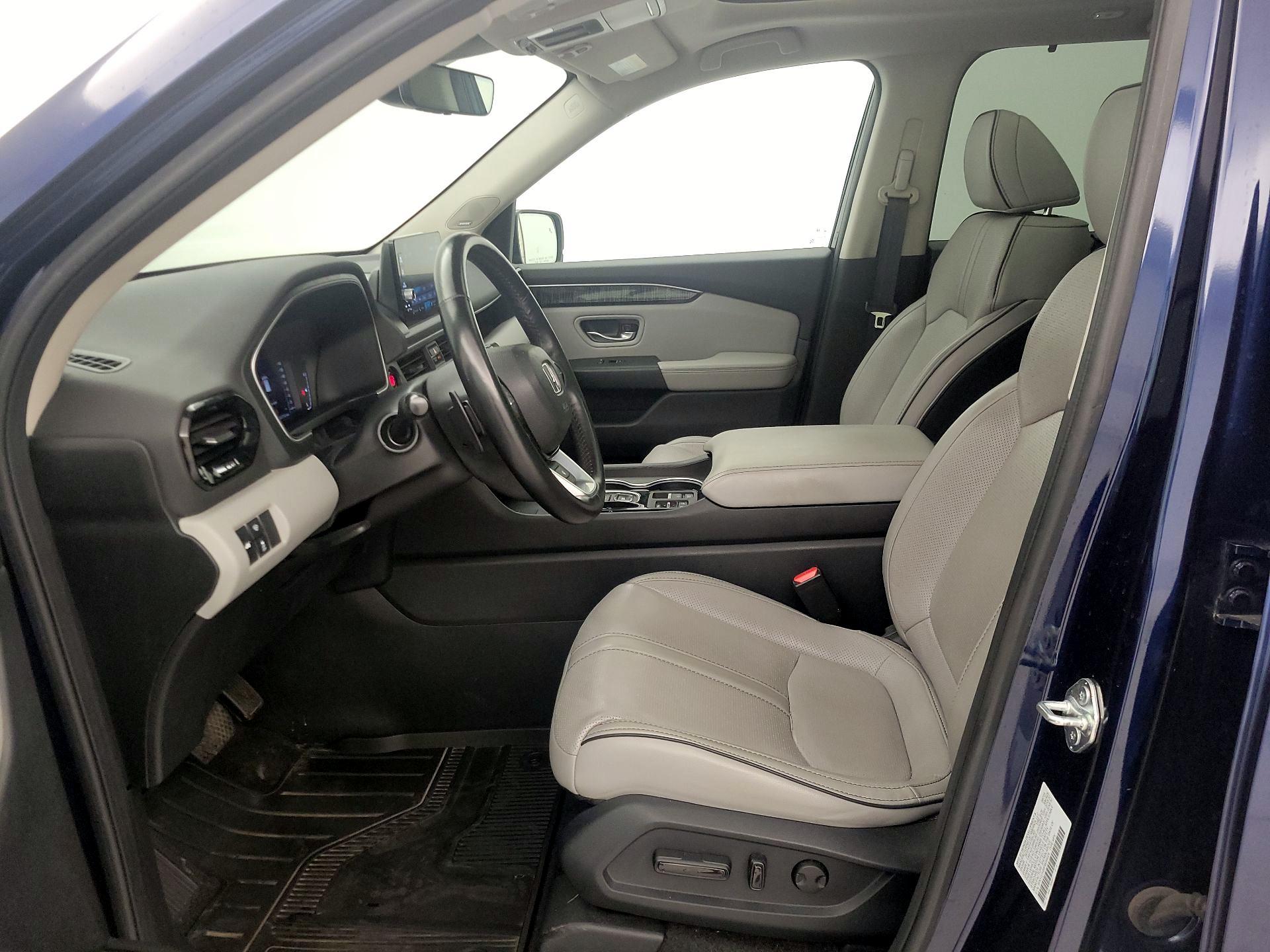 Thumbnail: 2023 Honda Pilot - 11