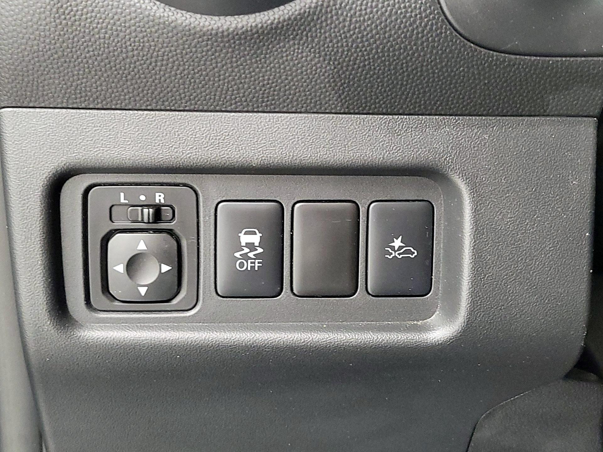 Thumbnail: 2021 Mitsubishi Mirage - 13