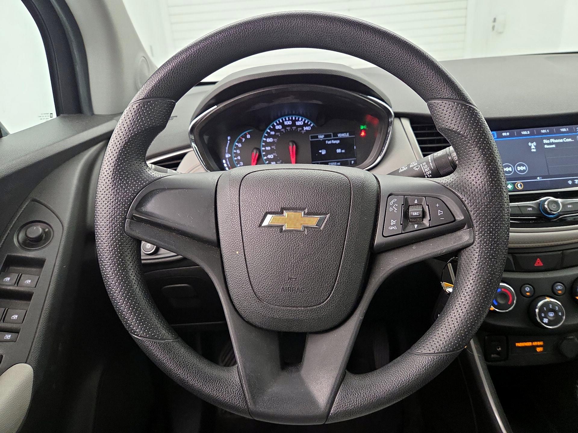 Thumbnail: 2018 Chevrolet Trax - 10