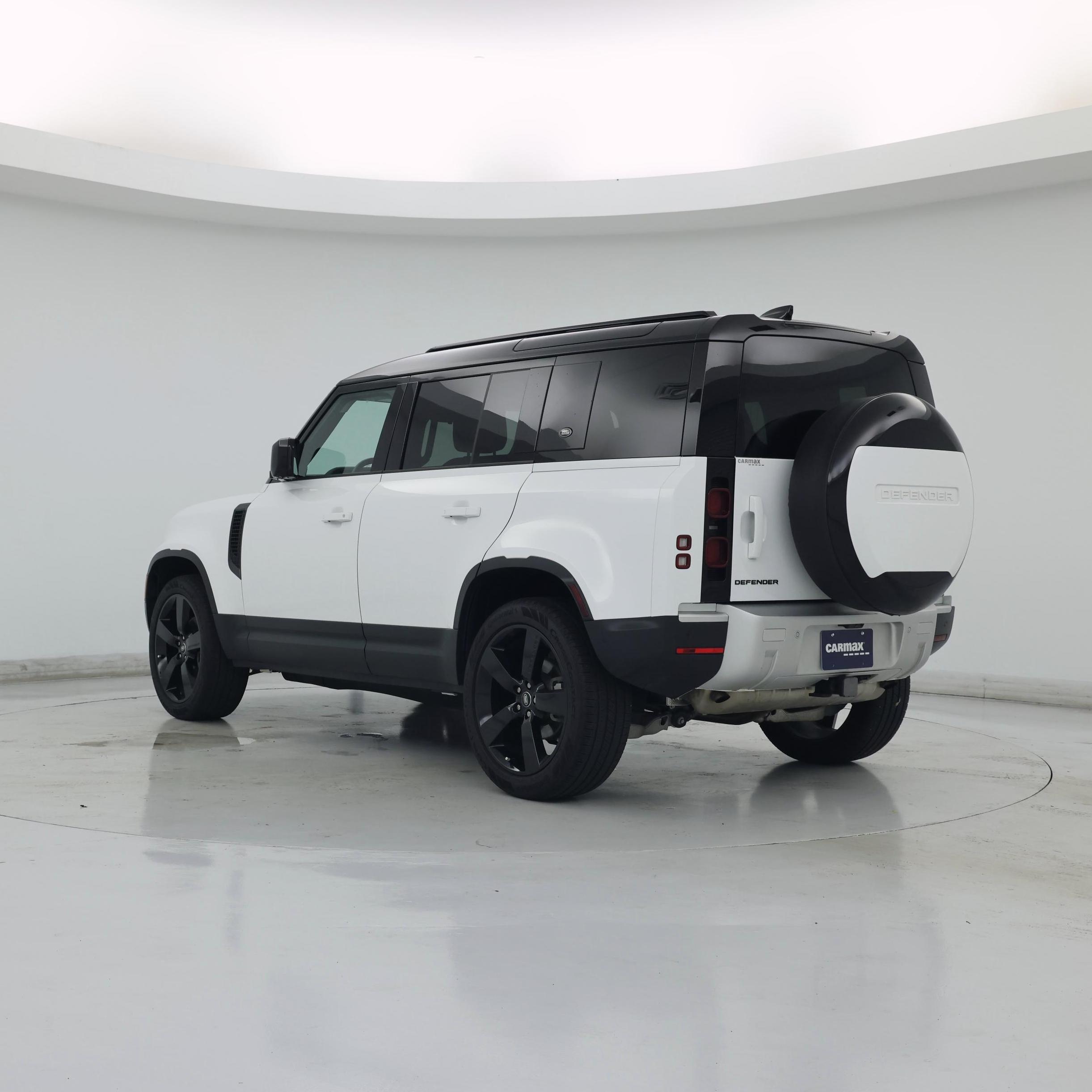 Thumbnail: 2024 Land Rover Defender - 2
