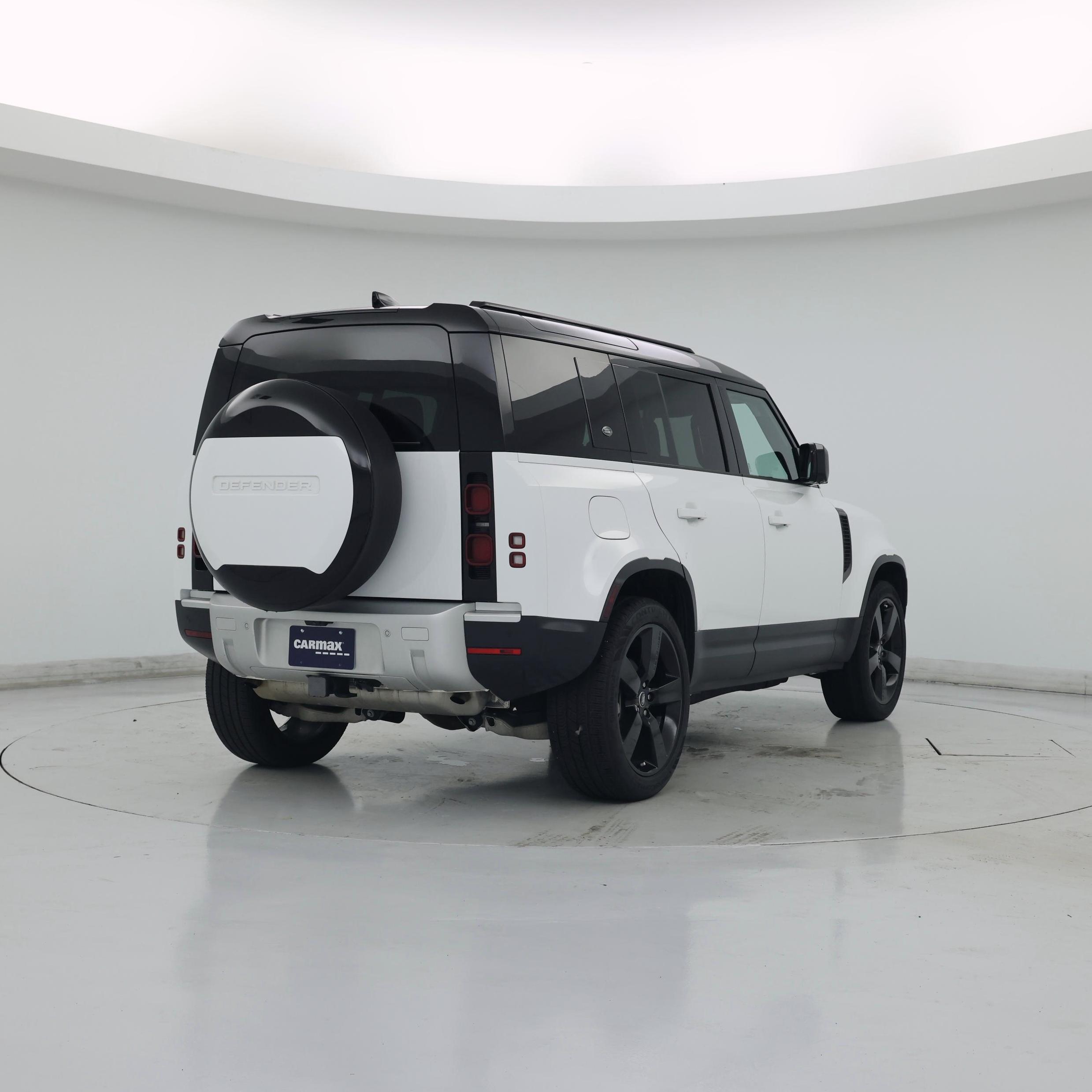 Thumbnail: 2024 Land Rover Defender - 8