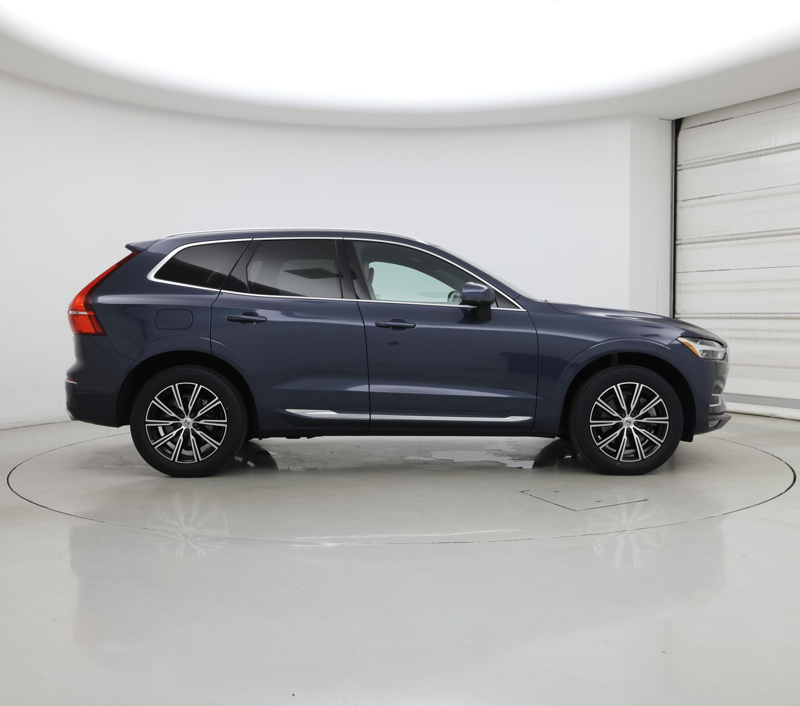 Thumbnail: 2021 Volvo XC60 - 7