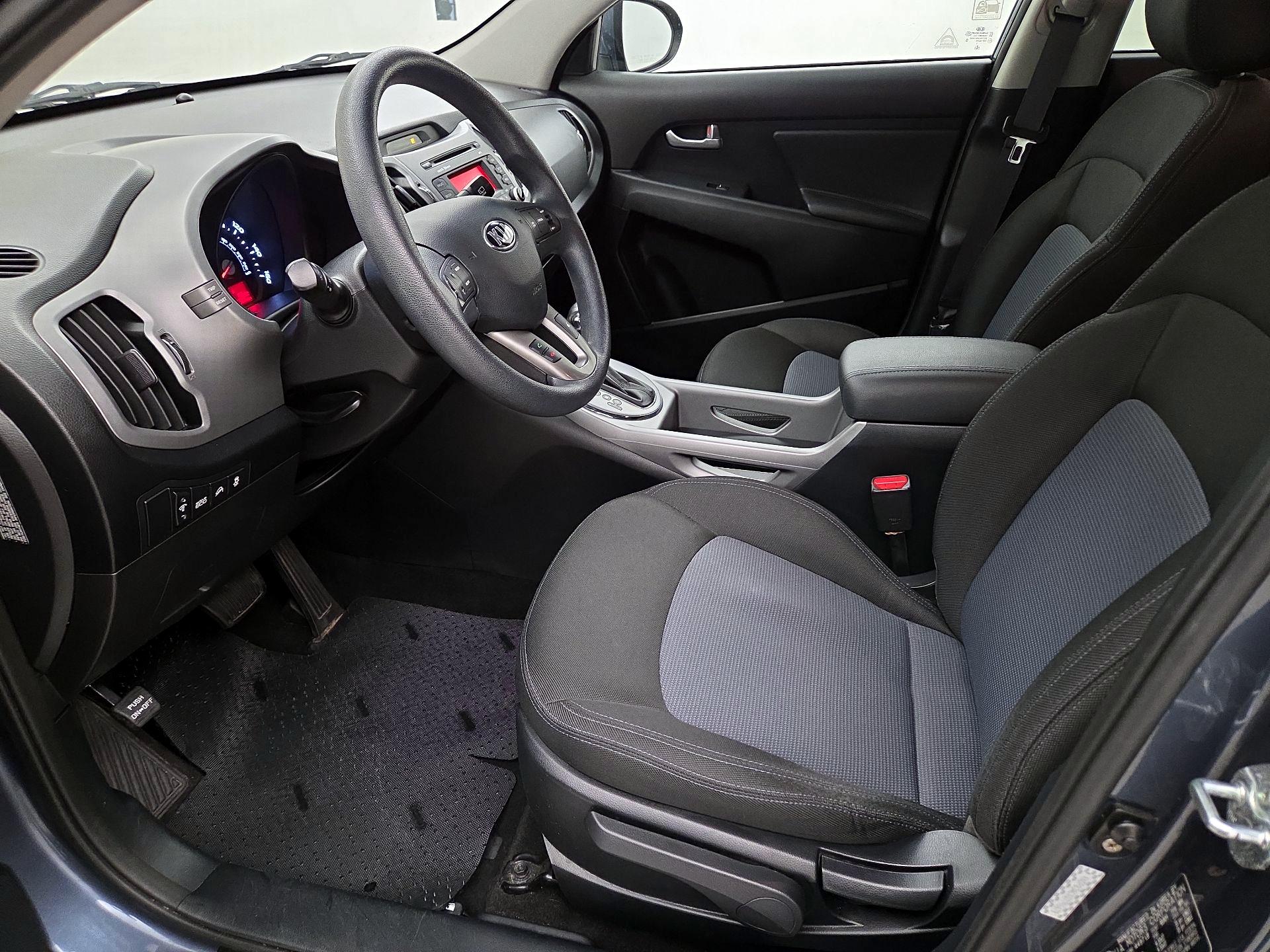 Thumbnail: 2016 Kia Sportage - 11