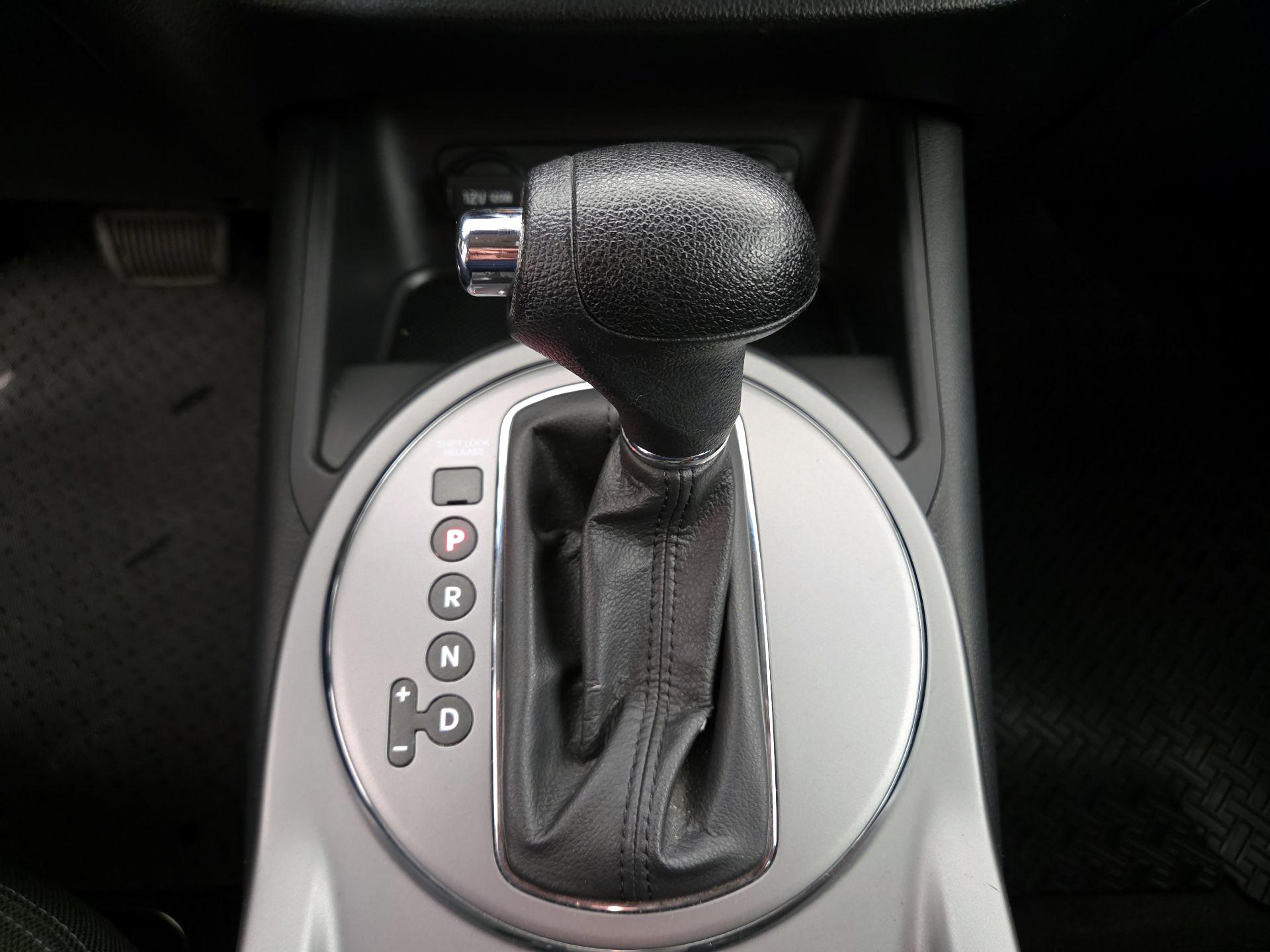 Thumbnail: 2016 Kia Sportage - 16