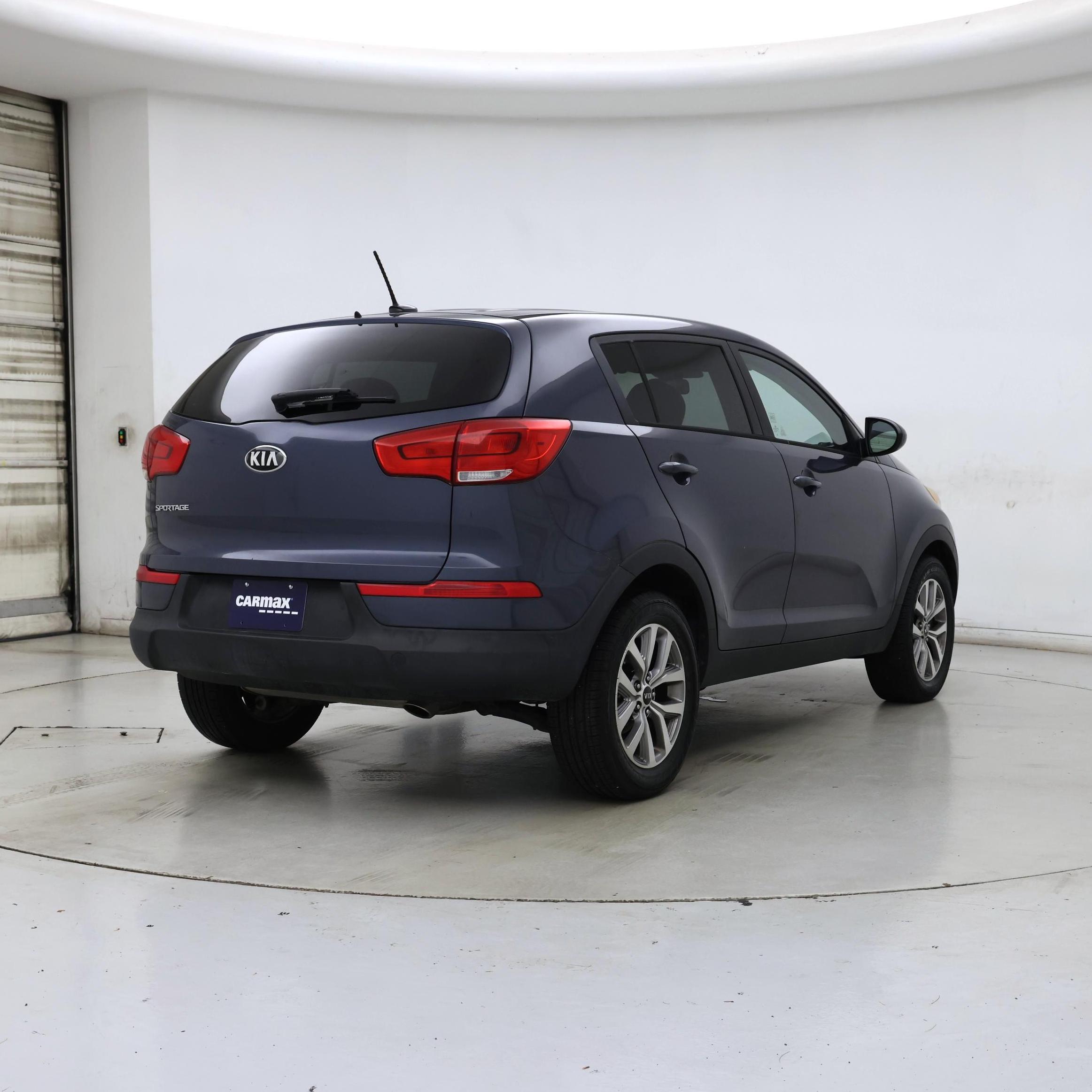 Thumbnail: 2016 Kia Sportage - 8
