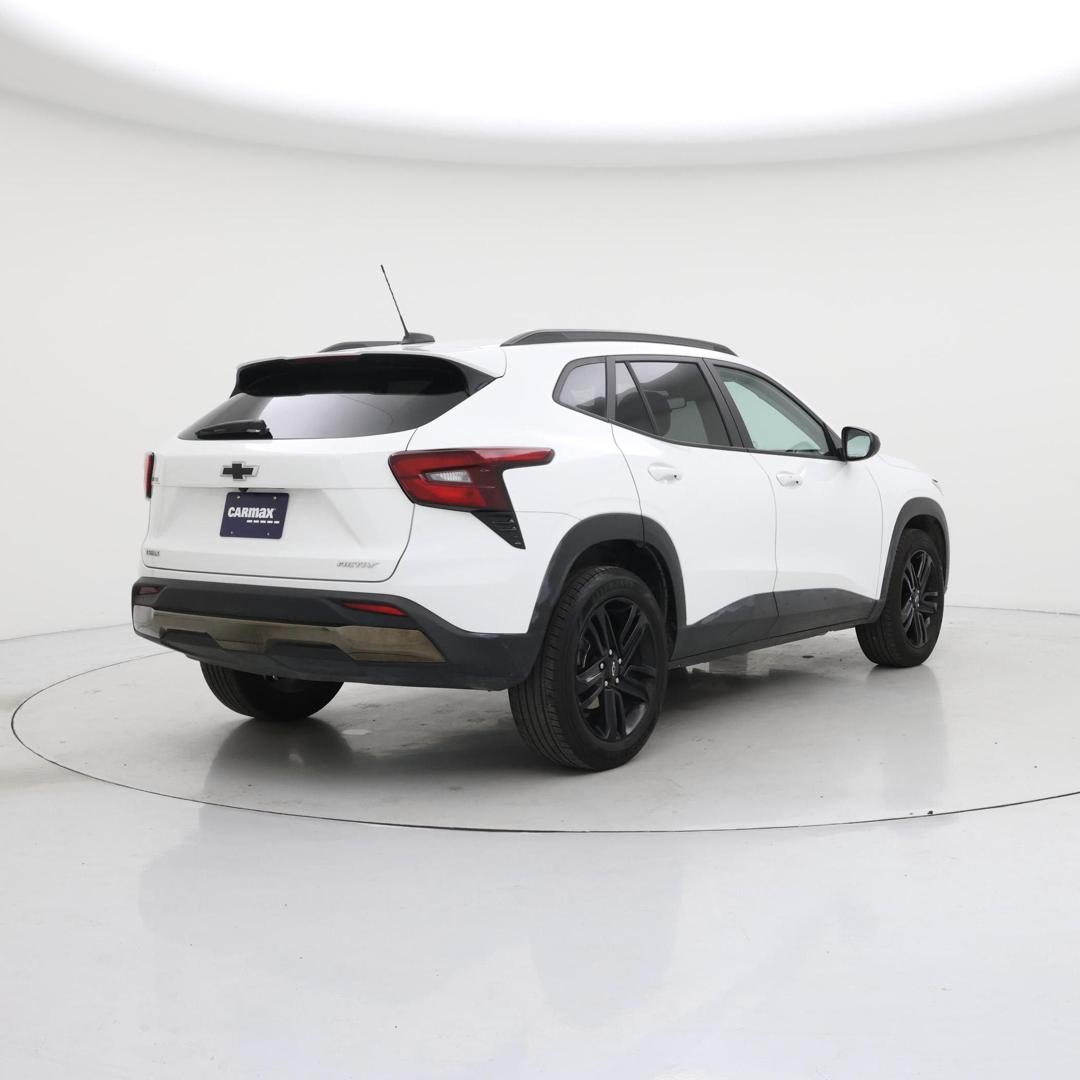 Thumbnail: 2025 Chevrolet Trax - 8