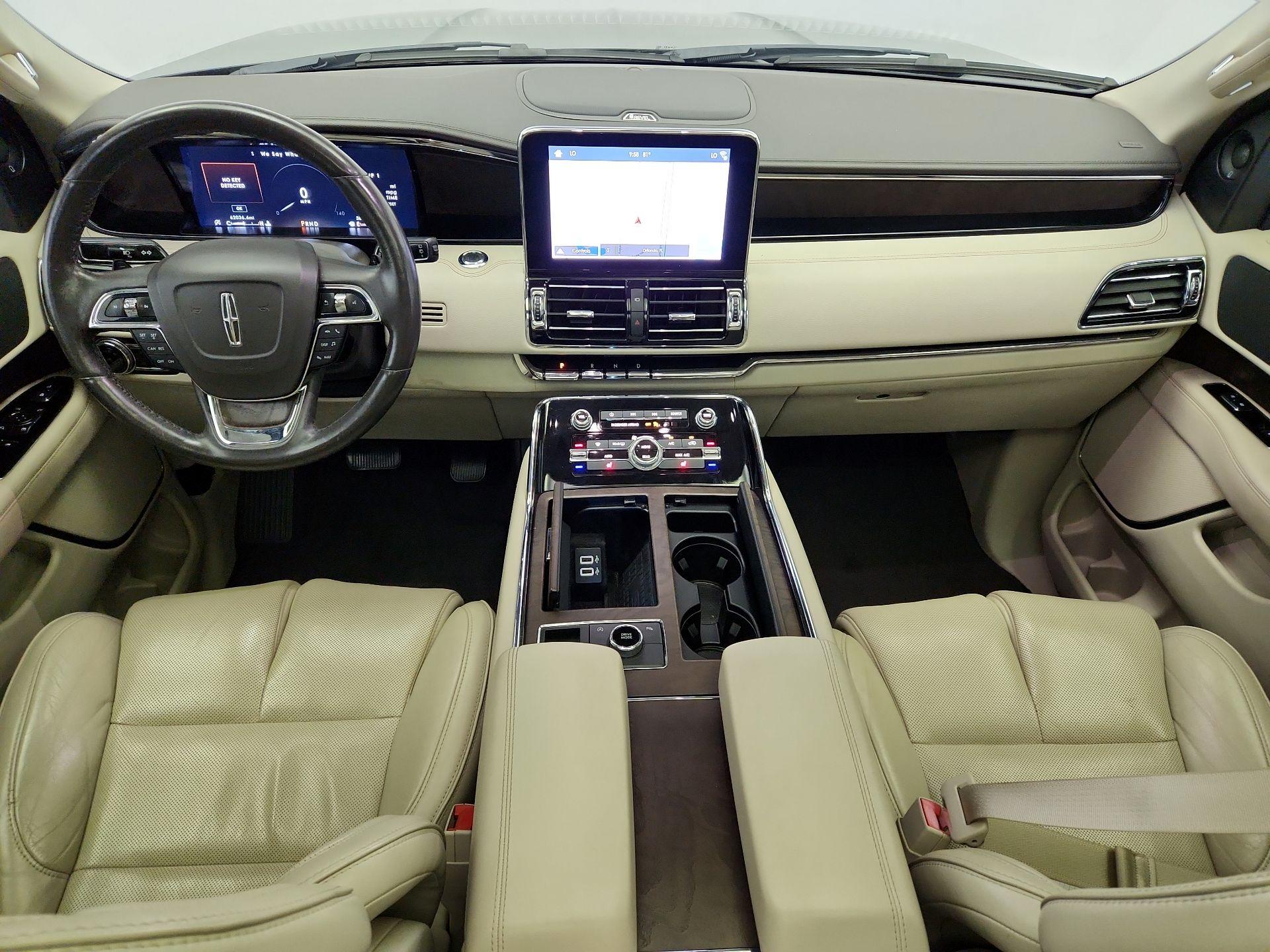 Thumbnail: 2019 Lincoln Navigator - 9