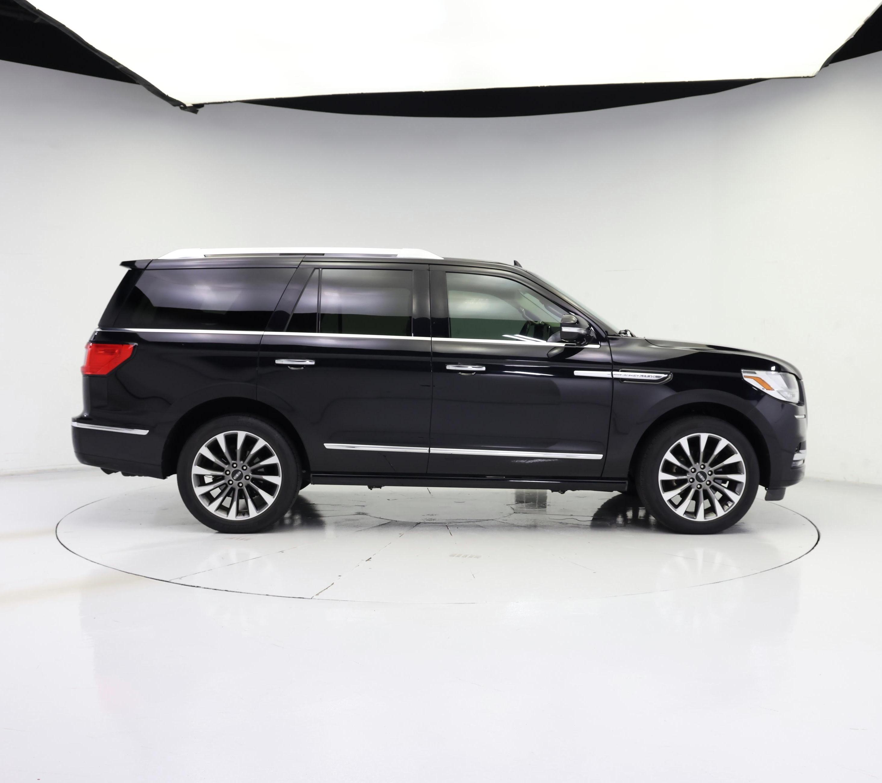 Thumbnail: 2019 Lincoln Navigator - 7
