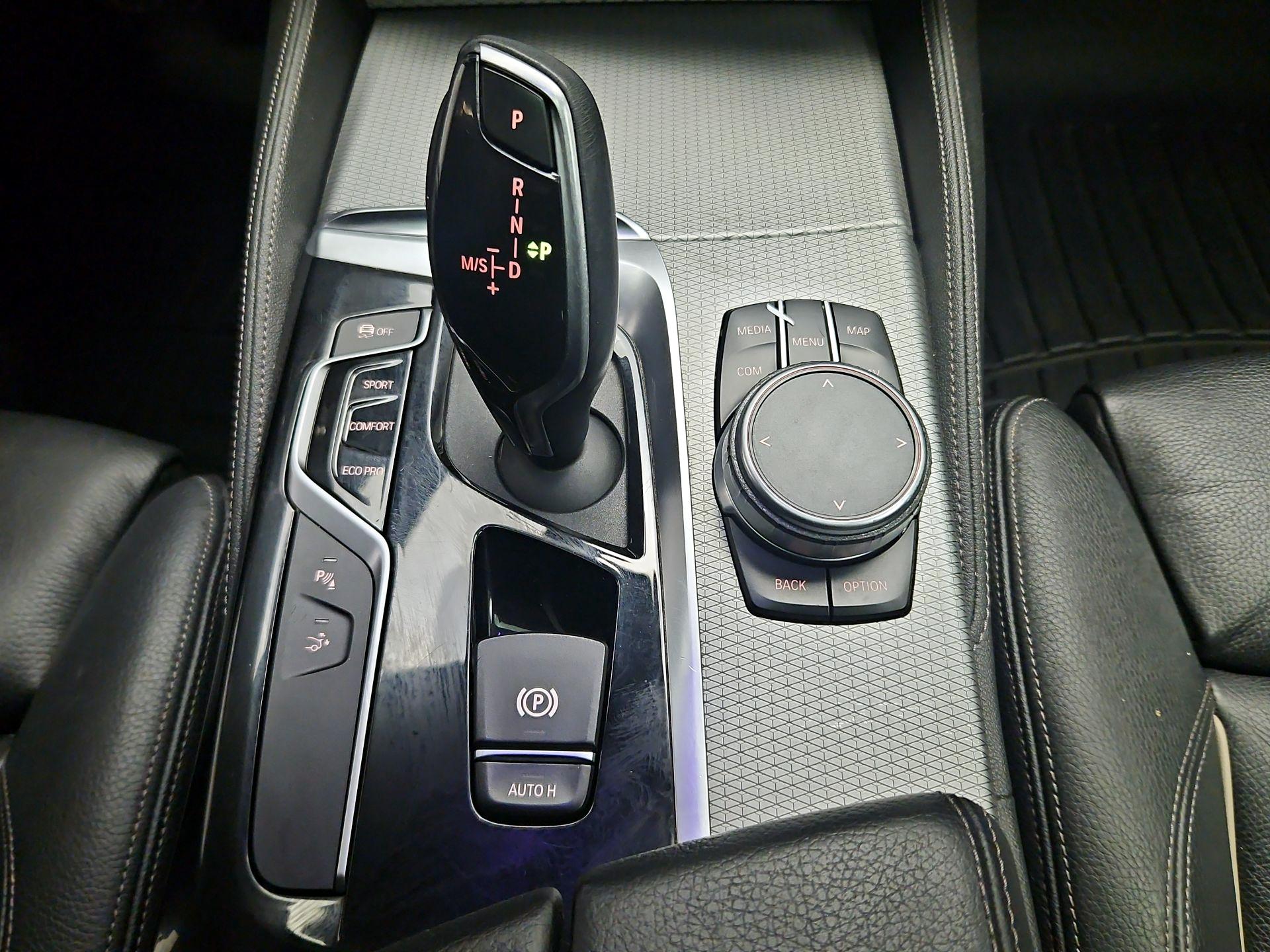 Thumbnail: 2019 BMW 6 Series - 18