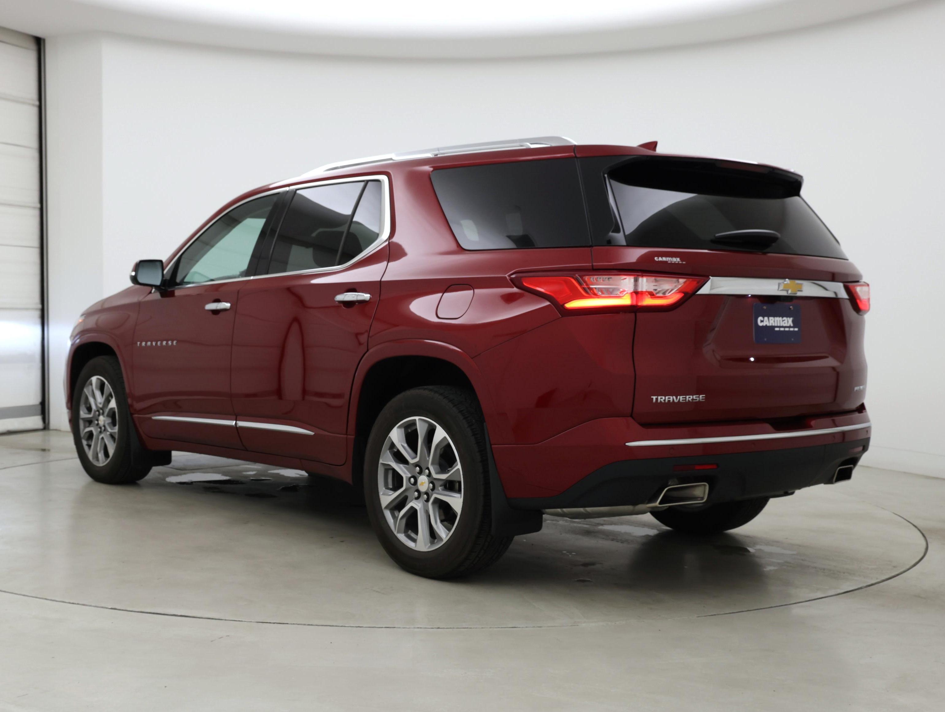 Thumbnail: 2019 Chevrolet Traverse - 2