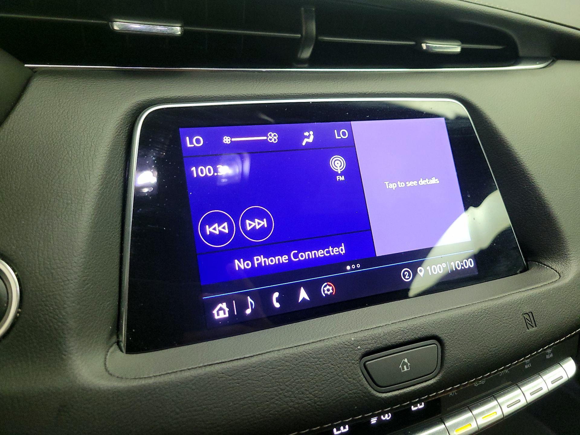 Thumbnail: 2020 Cadillac XT4 - 14