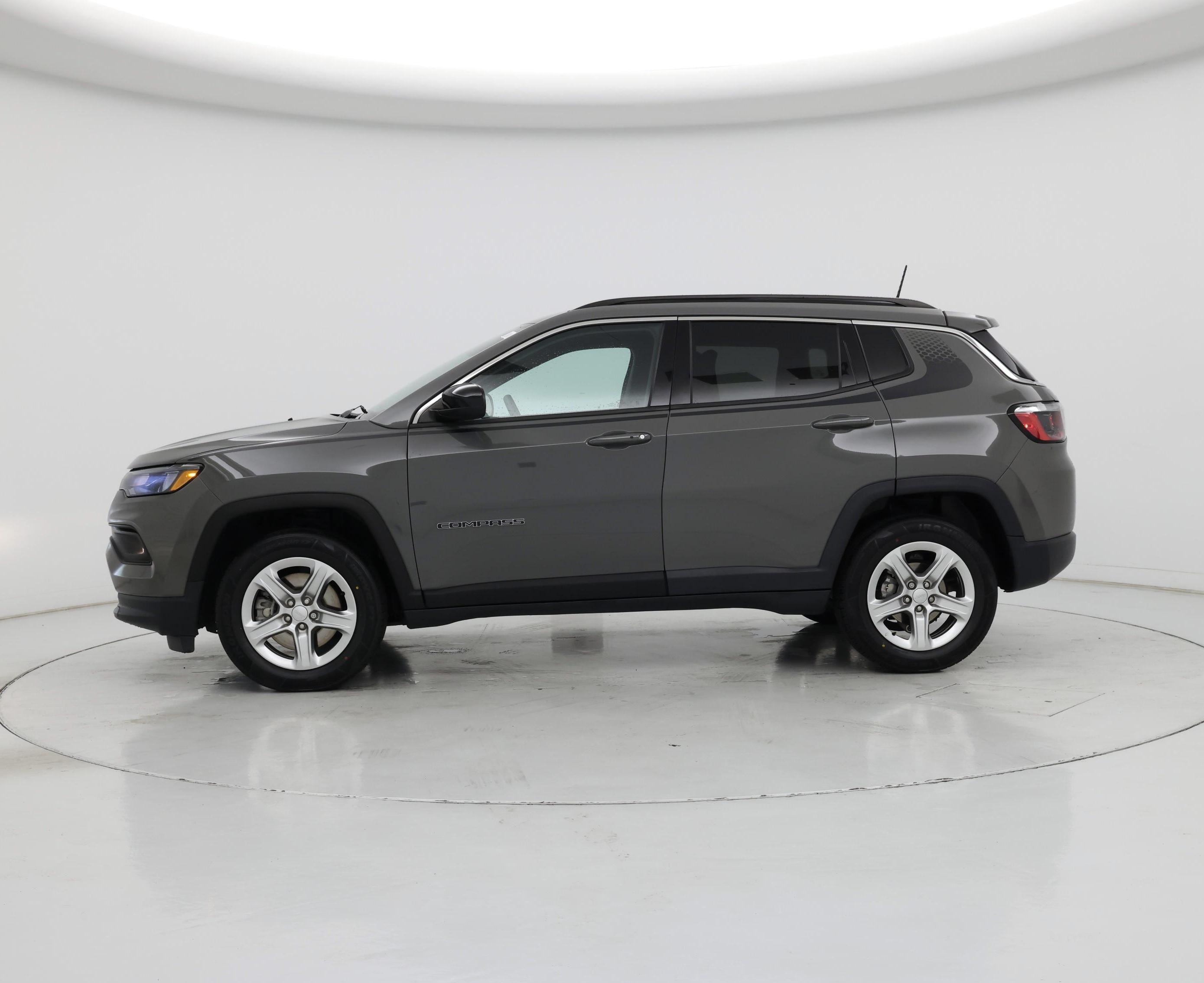 Thumbnail: 2023 Jeep Compass - 3