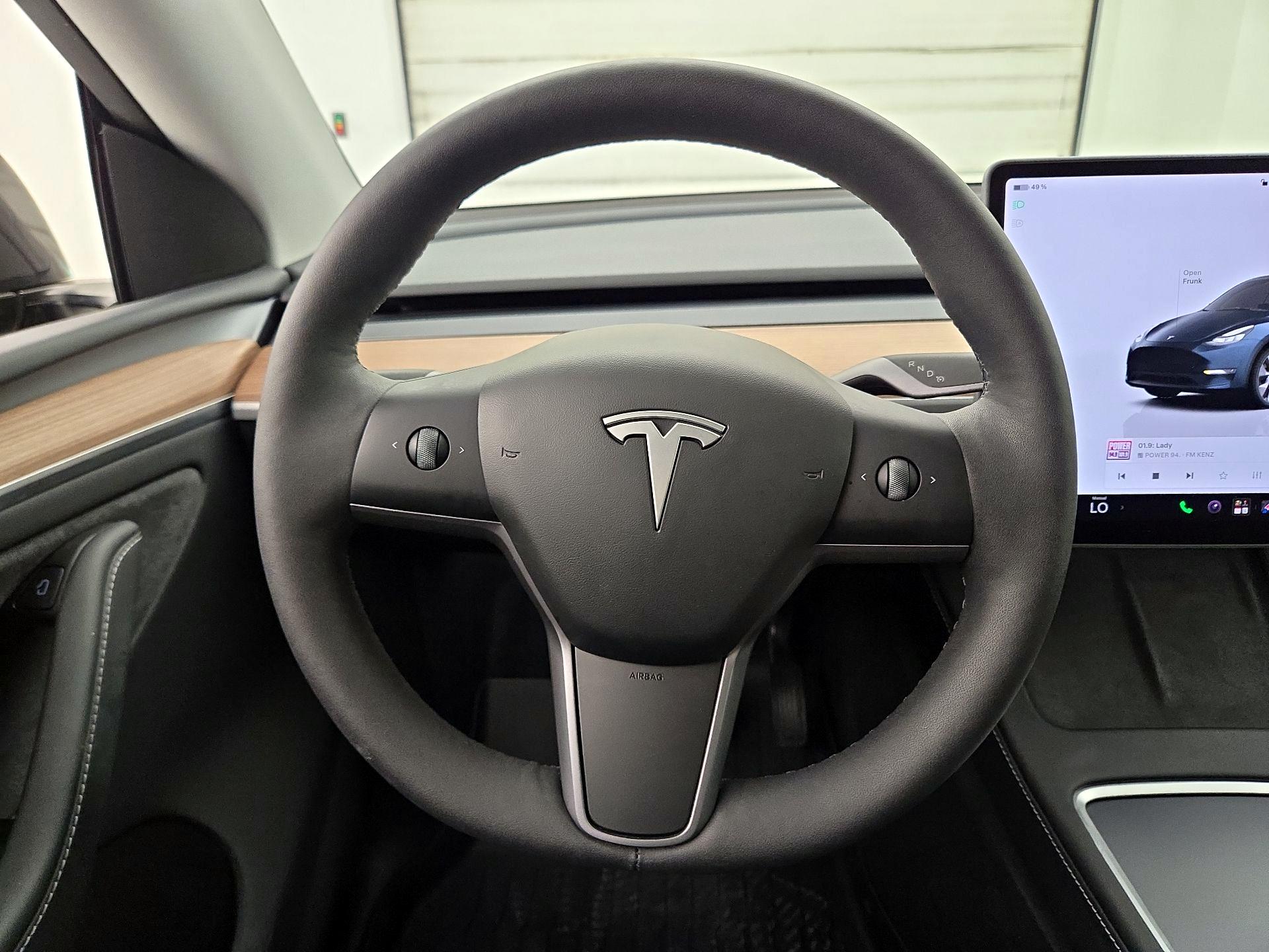 Thumbnail: 2024 Tesla Model Y - 10