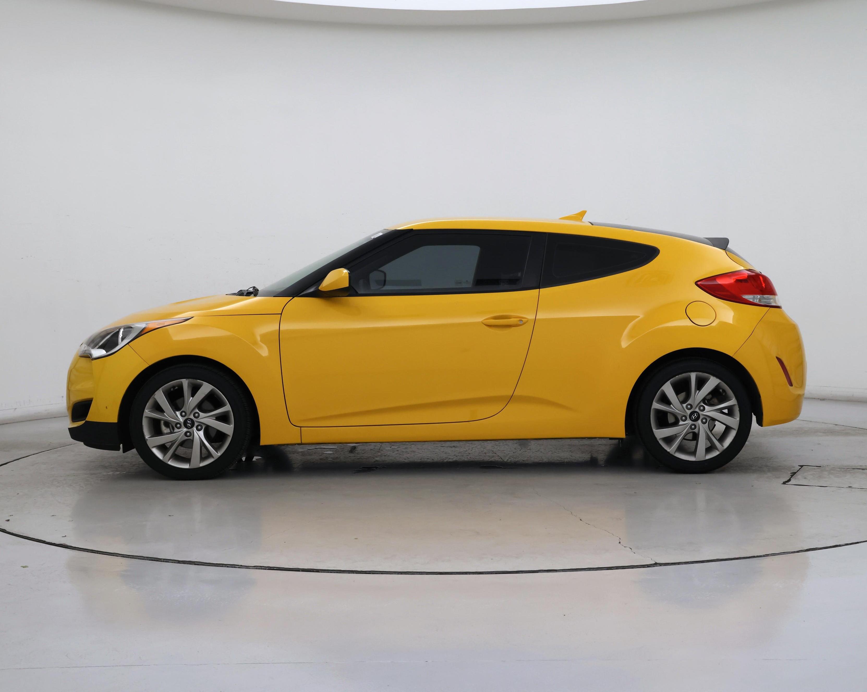 Thumbnail: 2016 Hyundai Veloster - 3