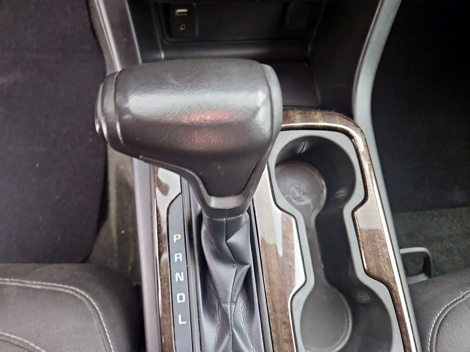 2018 GMC Canyon SLE - Photo 18