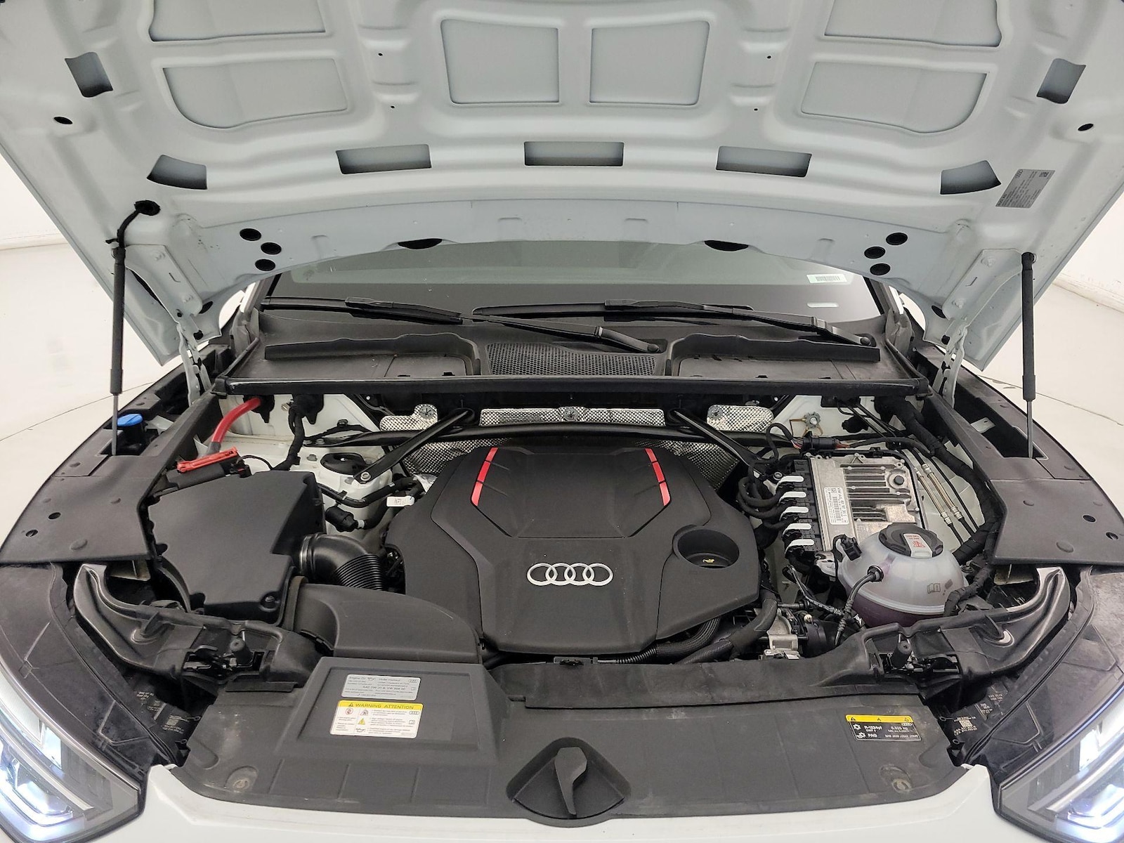 2024 Audi SQ5 Premium Plus - Photo 23