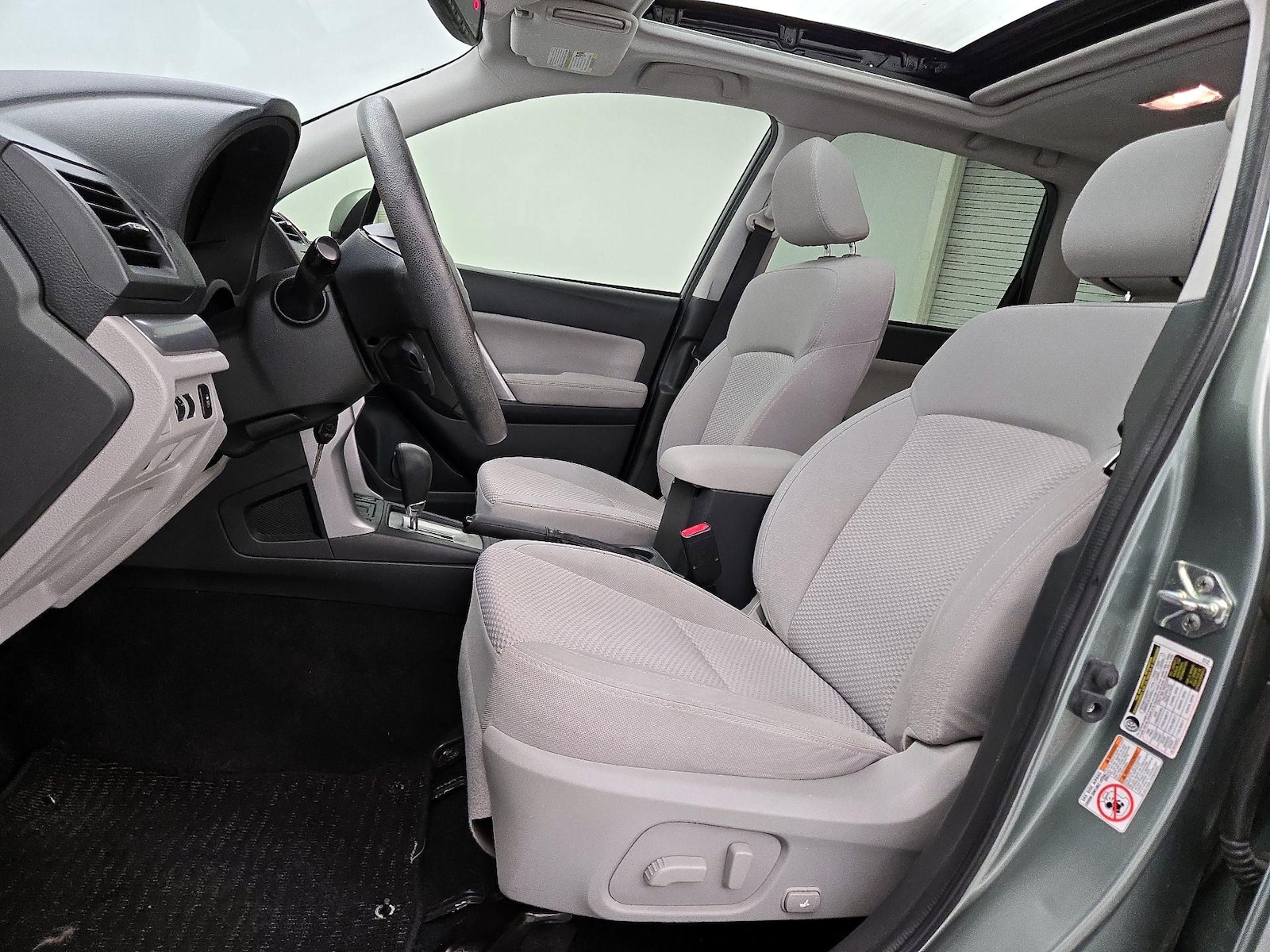 2015 Subaru Forester i Premium - Photo 12