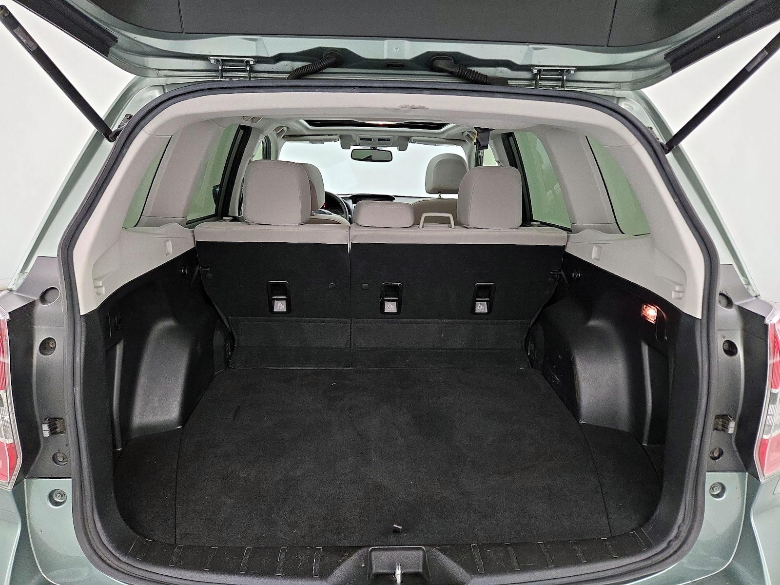 2015 Subaru Forester i Premium - Photo 22