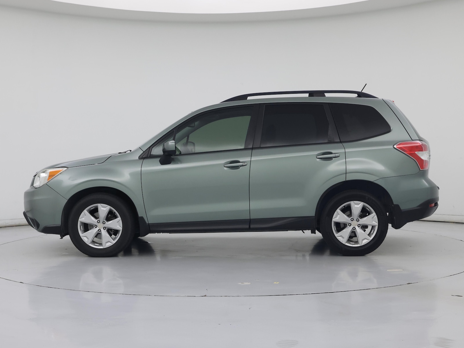 2015 Subaru Forester i Premium - Photo 4