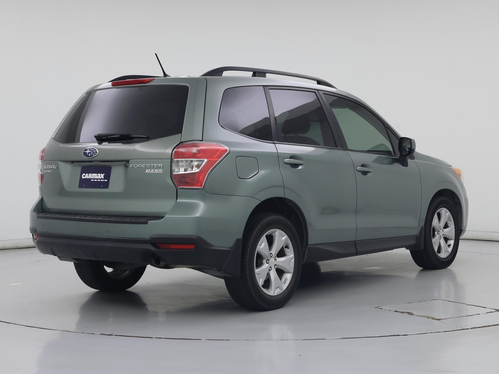 2015 Subaru Forester i Premium - Photo 9