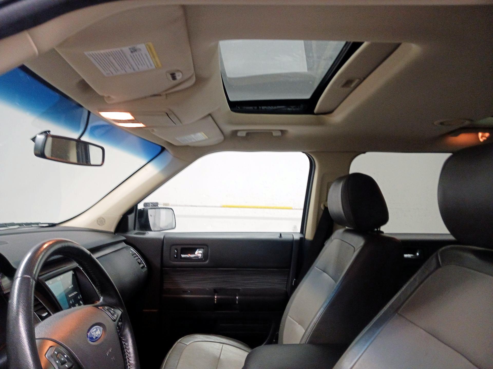 Thumbnail: 2019 Ford Flex - 20