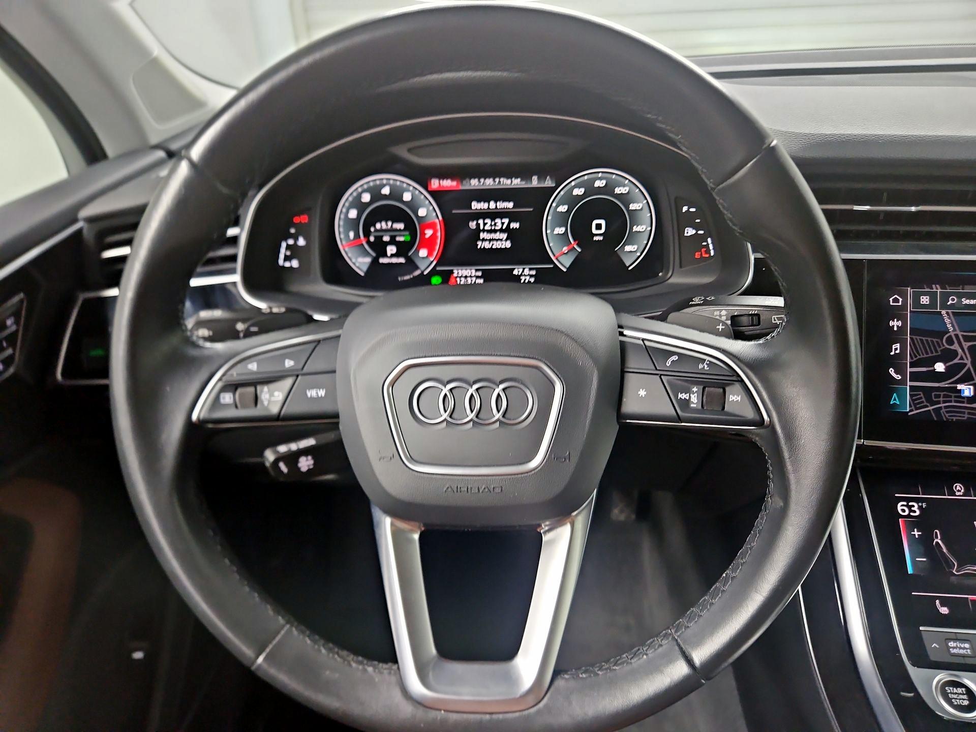 Thumbnail: 2021 Audi Q7 - 10