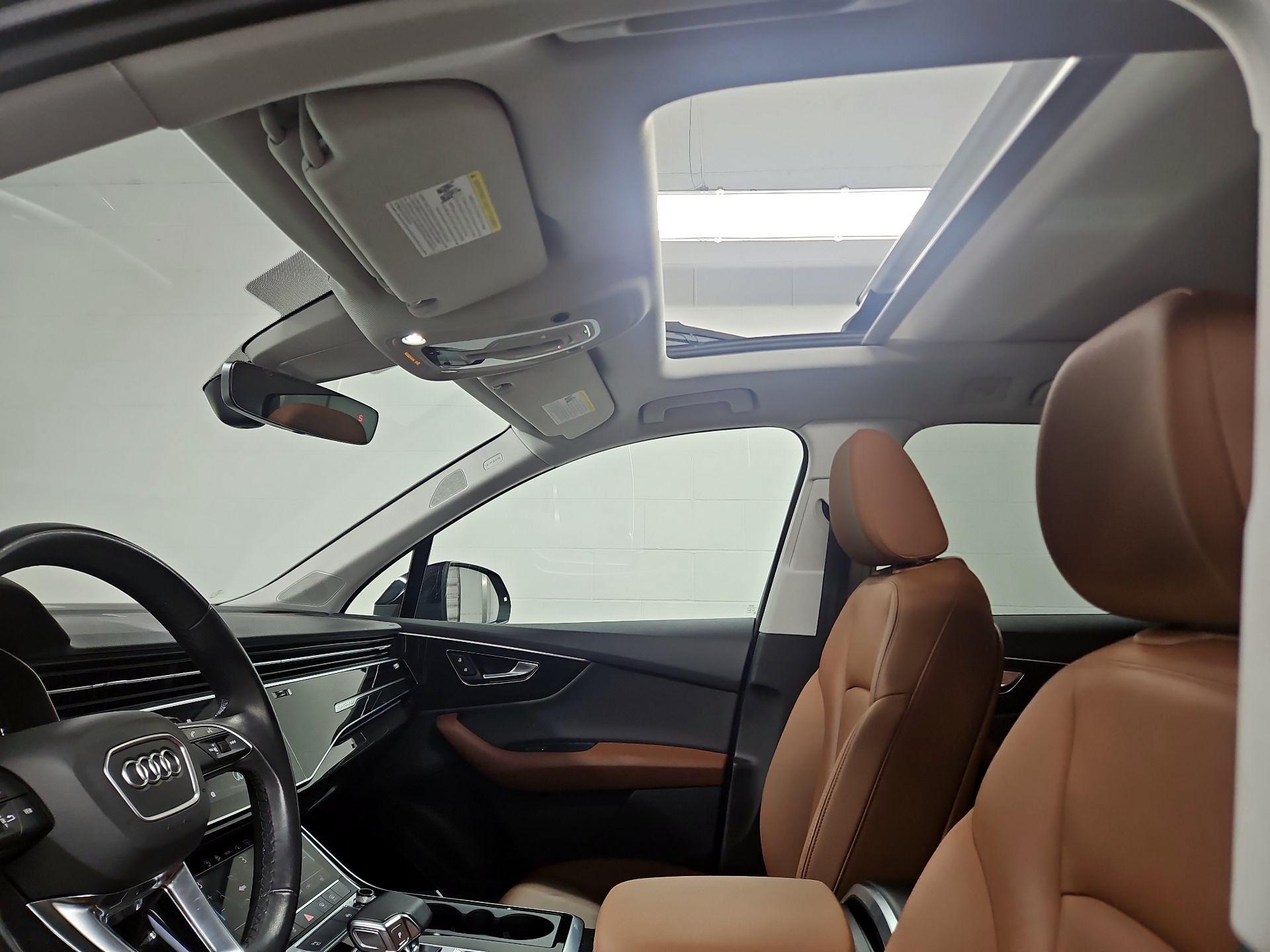 Thumbnail: 2021 Audi Q7 - 20
