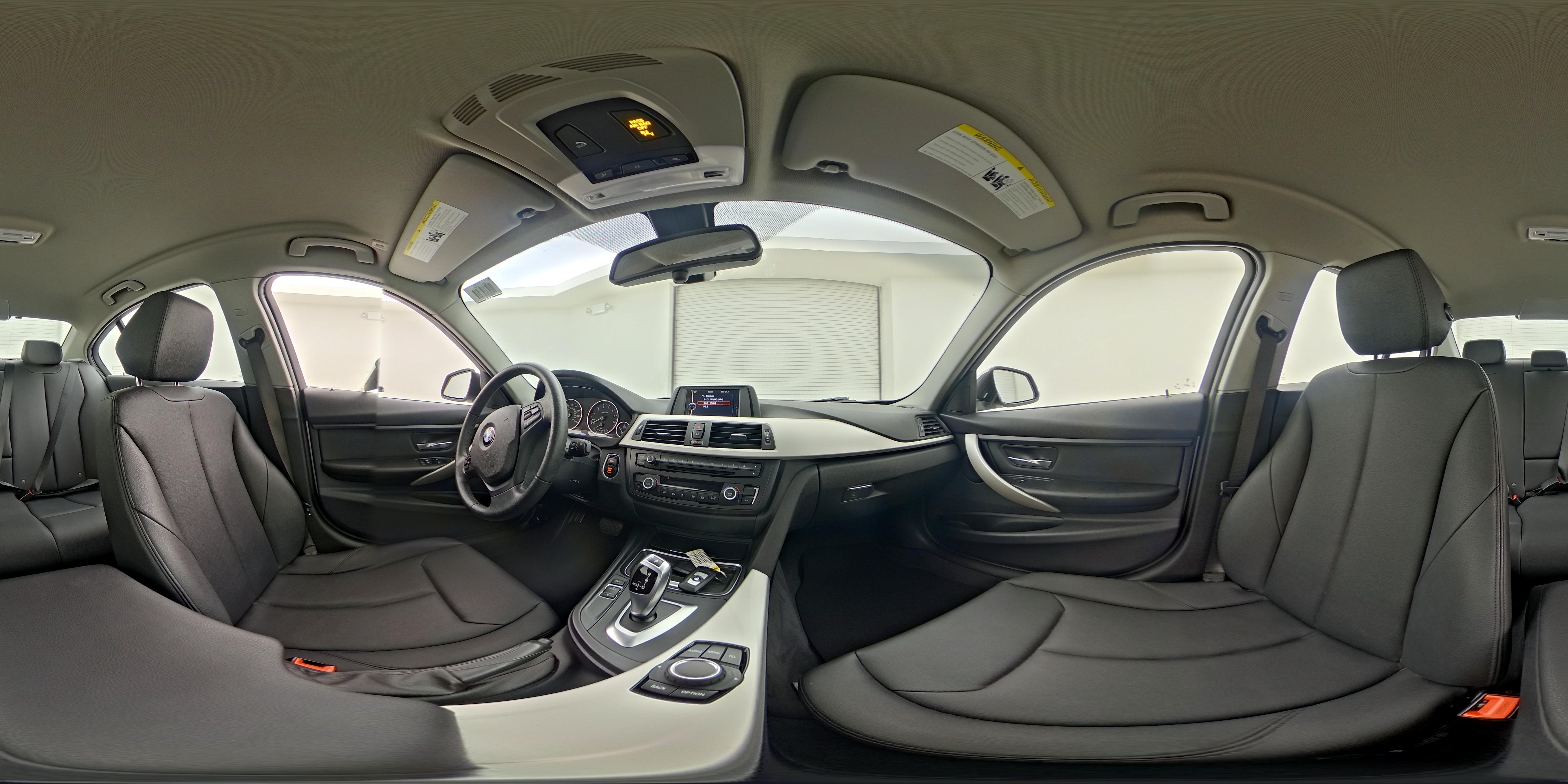 2014 BMW 3 Series 320i - Photo 23