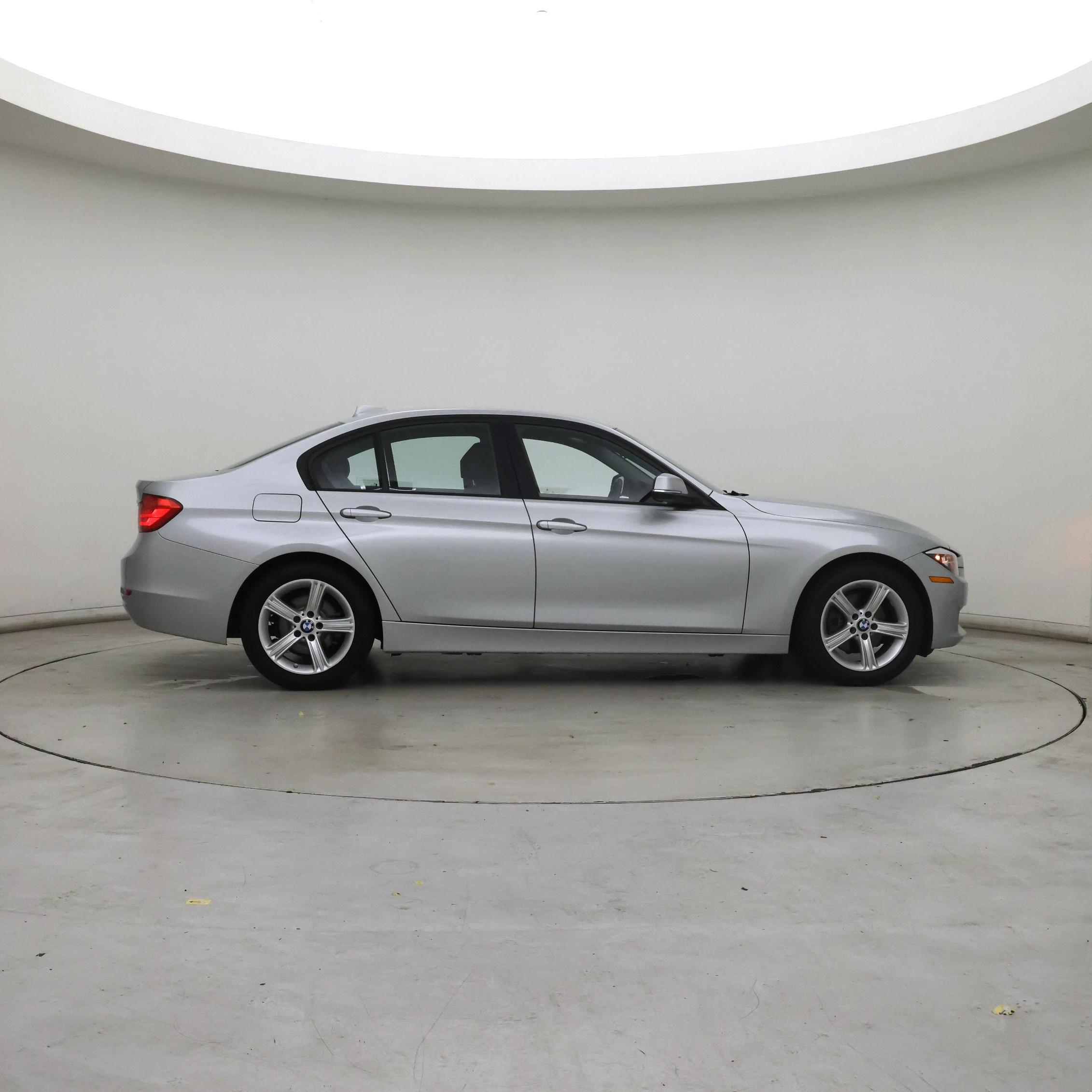 Thumbnail: 2014 BMW 3 Series - 7
