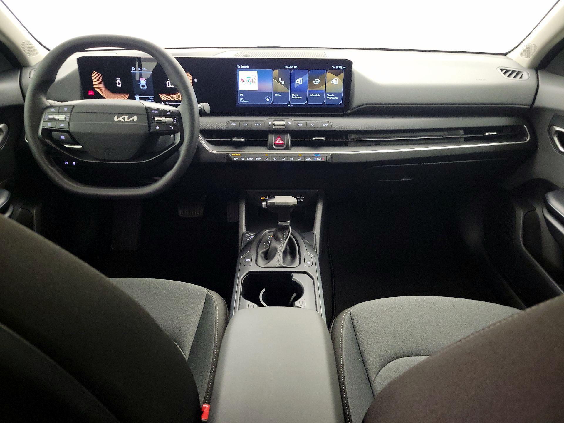 Thumbnail: 2025 Kia K4 - 9