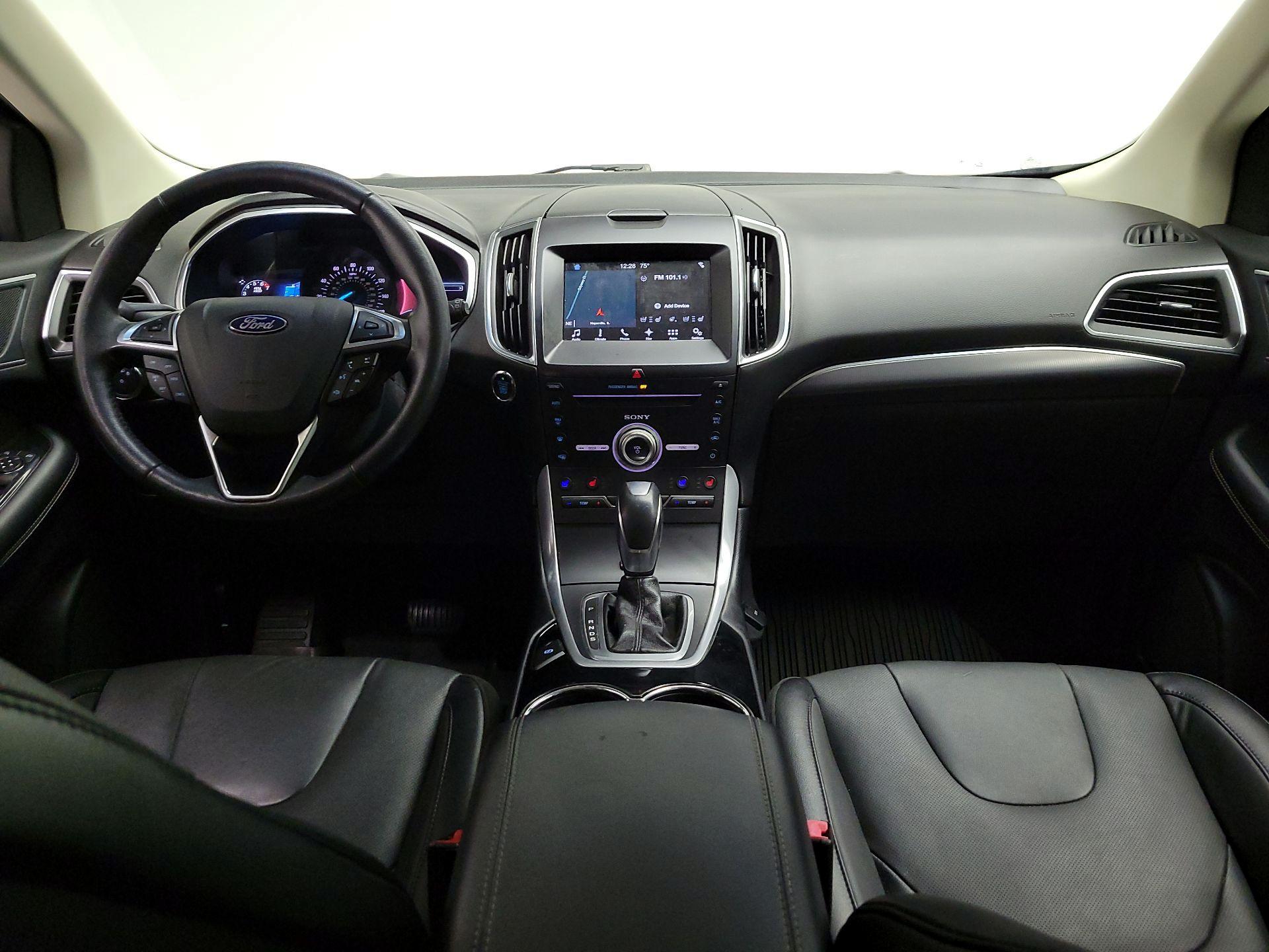 Thumbnail: 2018 Ford Edge - 9