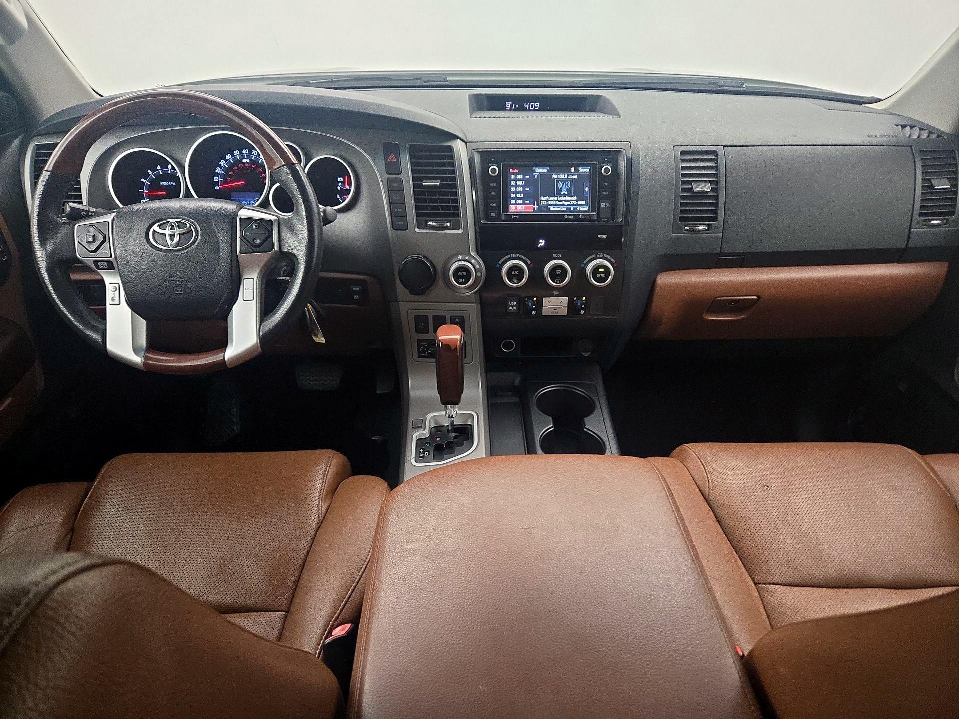 Thumbnail: 2017 Toyota Sequoia - 9