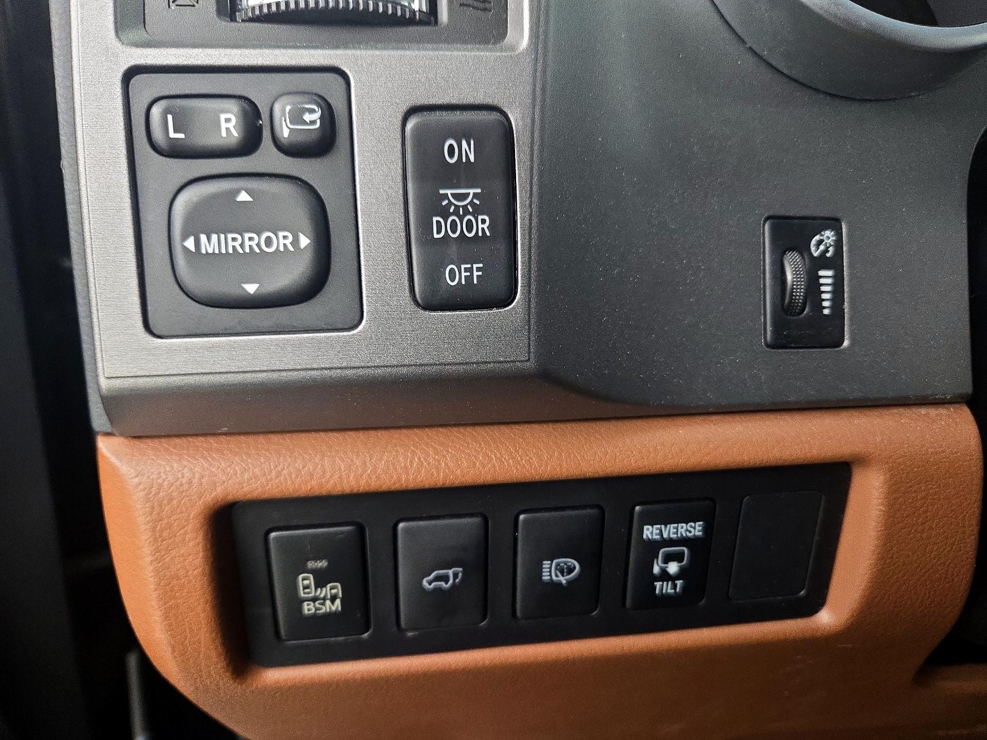 Thumbnail: 2017 Toyota Sequoia - 13
