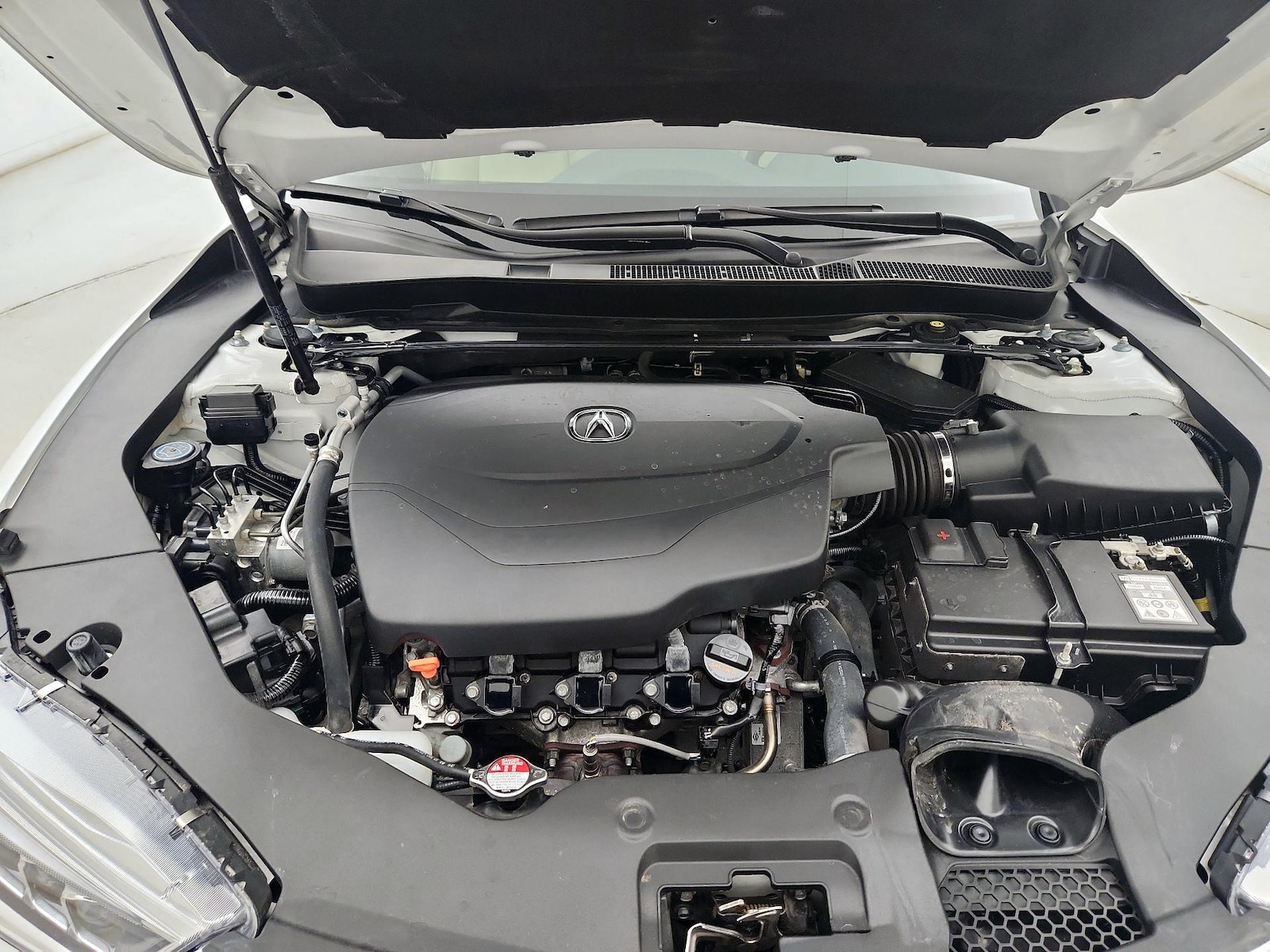 2019 Acura TLX Base - Photo 22