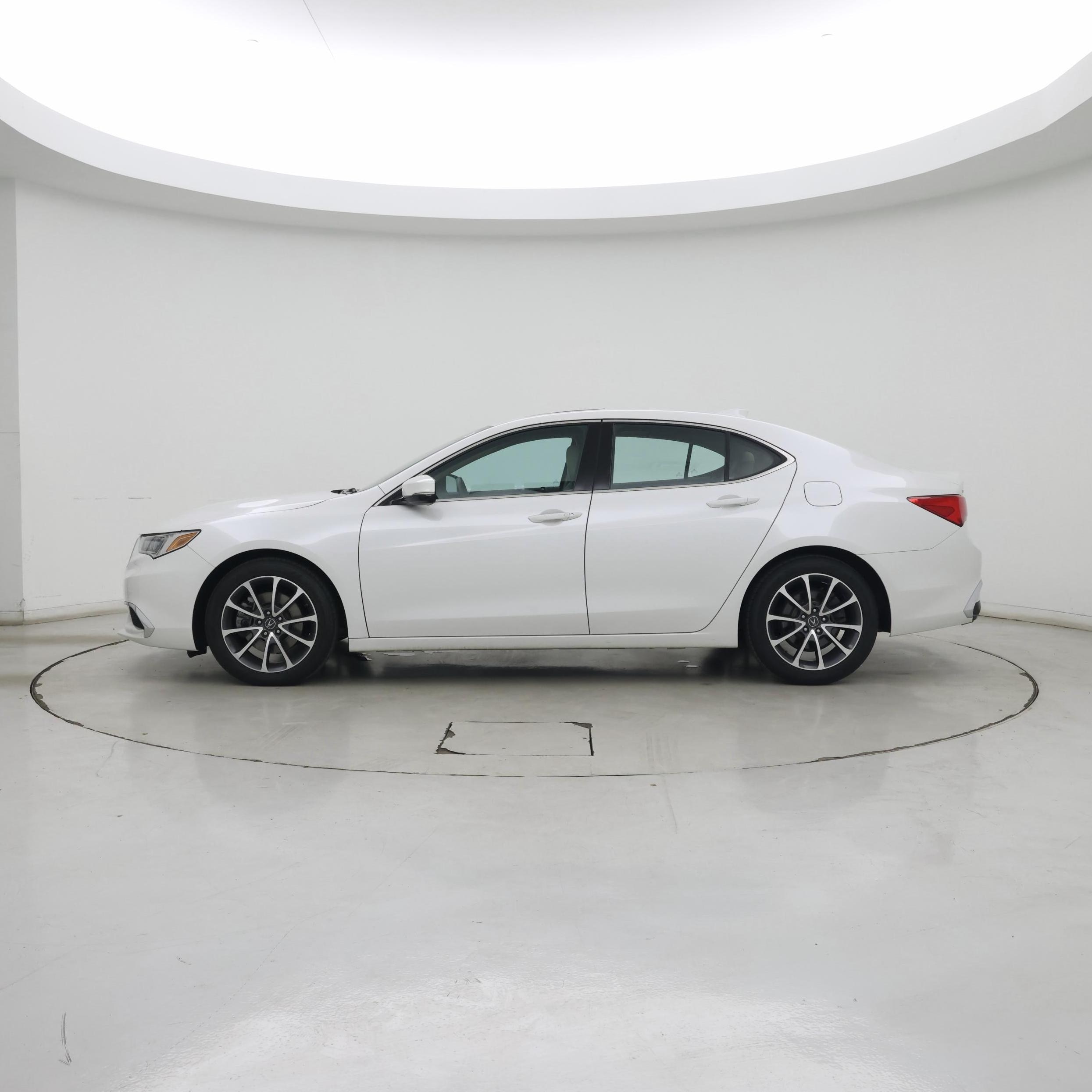 Thumbnail: 2019 Acura TLX - 3