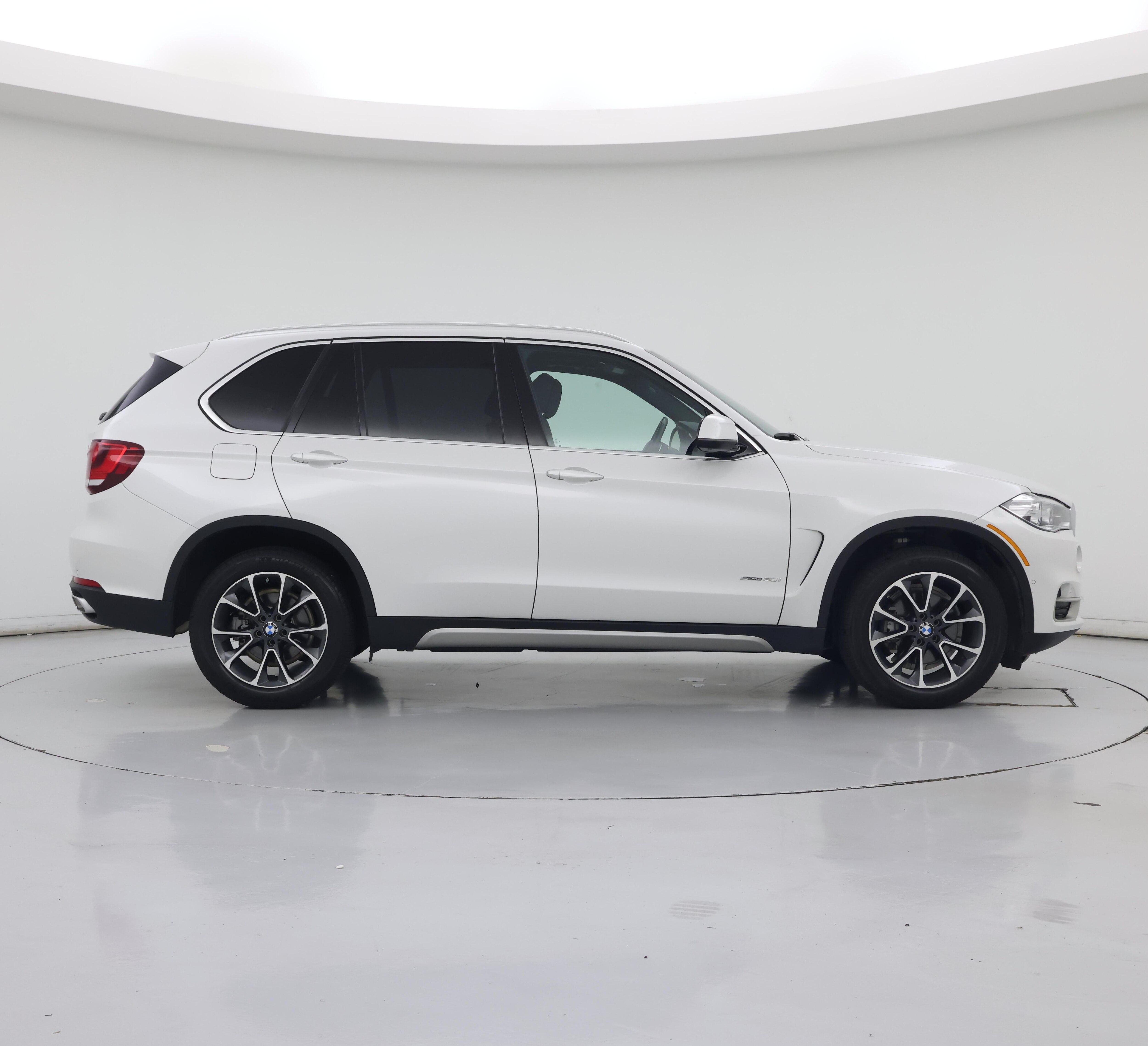 Thumbnail: 2018 BMW X5 - 7