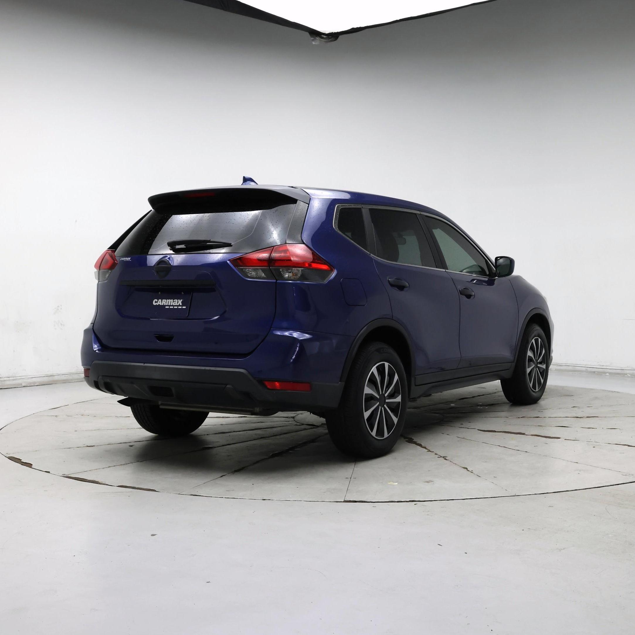 Thumbnail: 2017 Nissan Rogue - 8