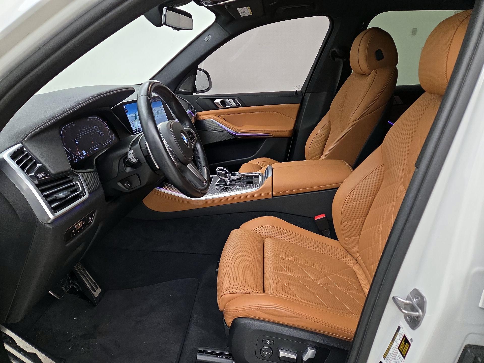 Thumbnail: 2023 BMW X5 - 11